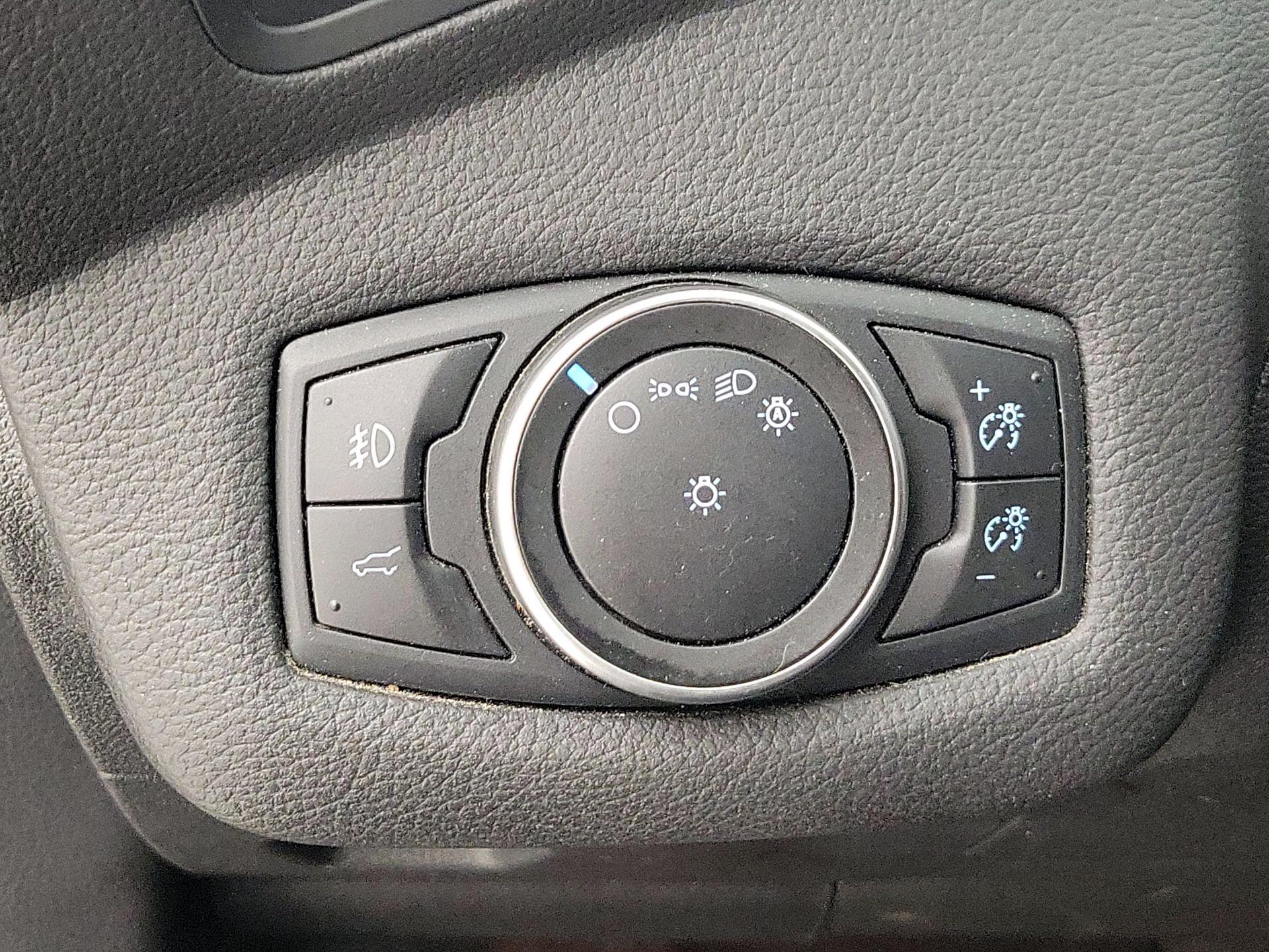 Thumbnail: 2018 Ford Escape - 13