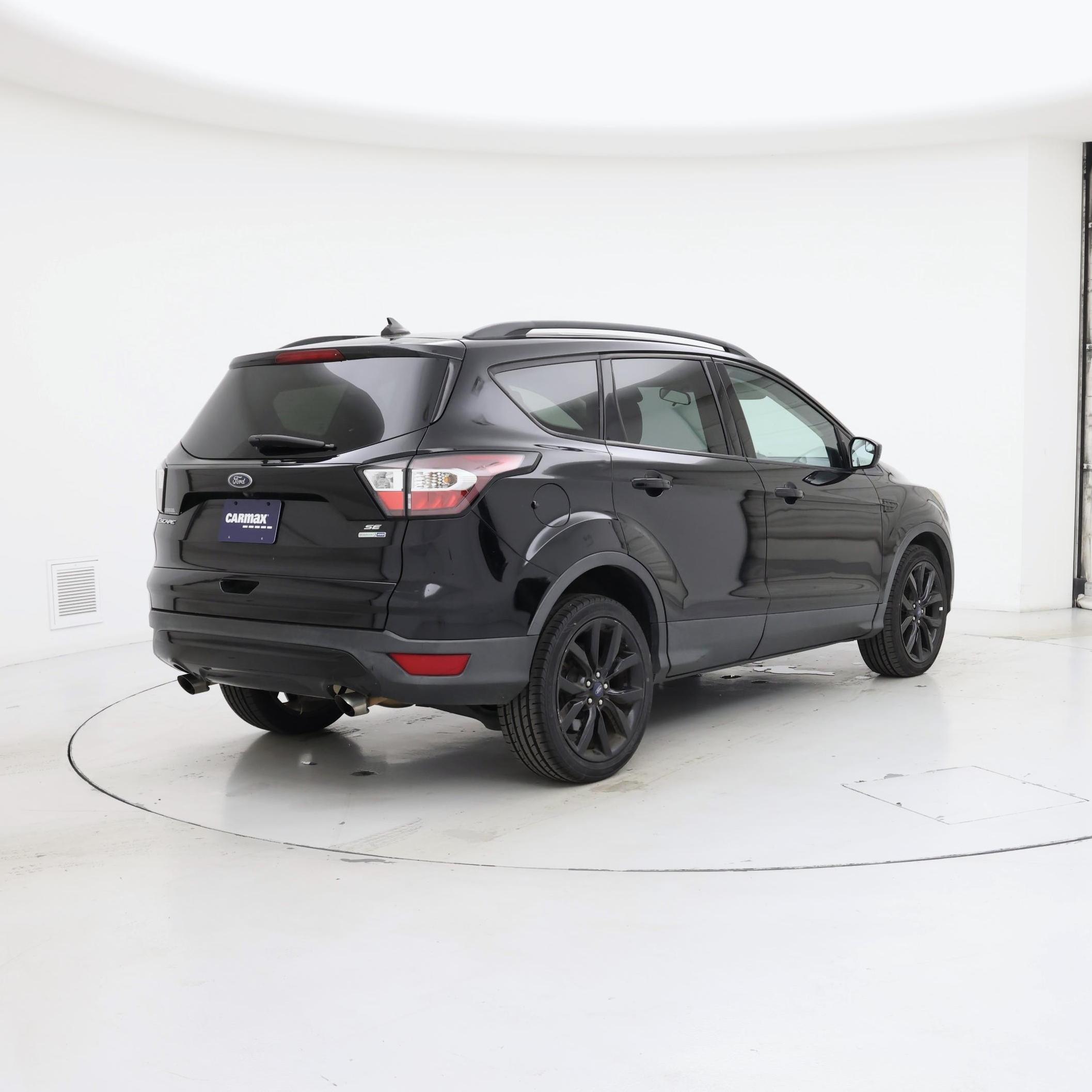 Thumbnail: 2018 Ford Escape - 8