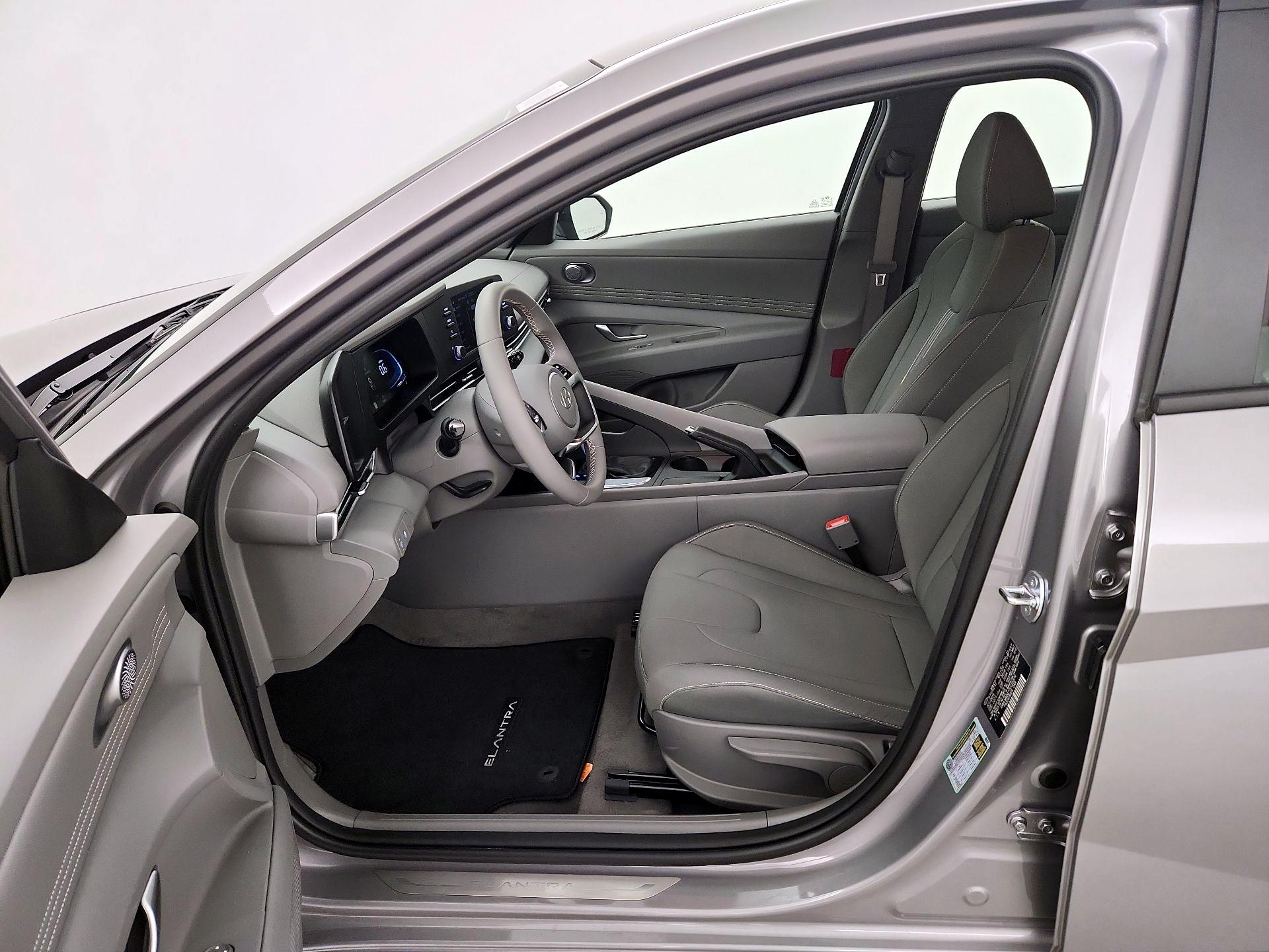 Thumbnail: 2026 Hyundai Elantra - 11