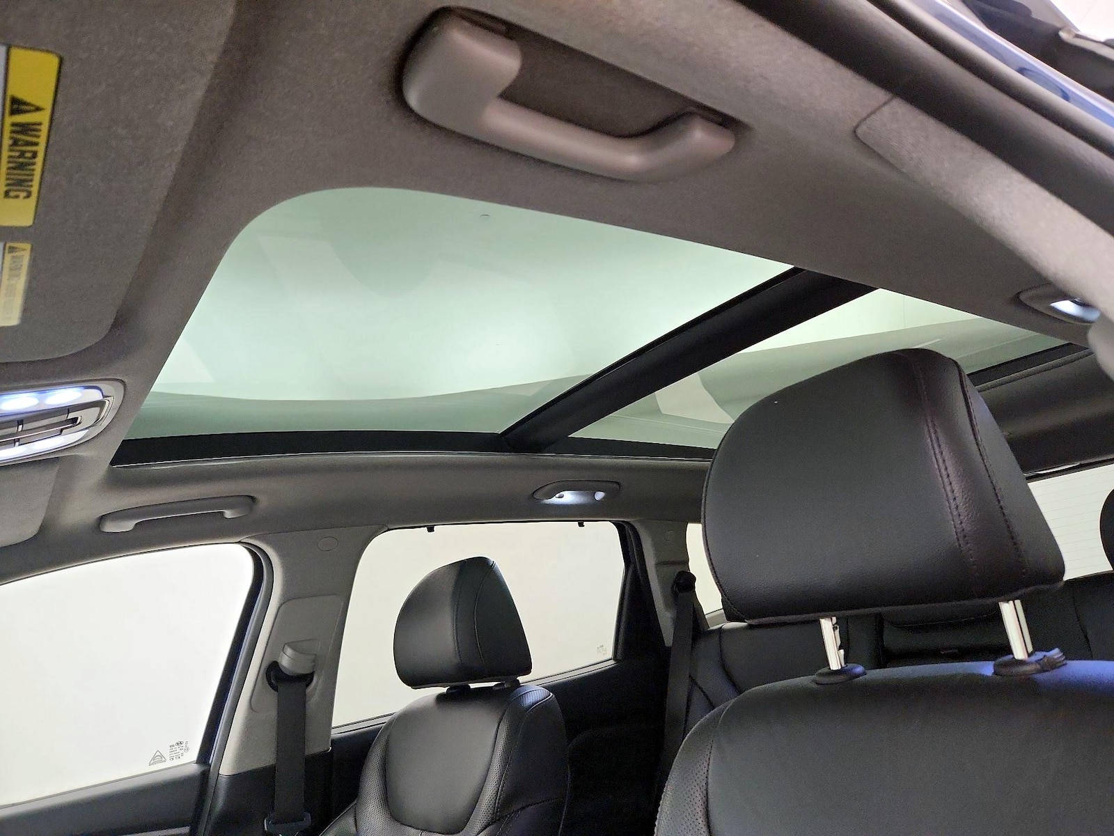 2020 Hyundai Santa Fe Limited - Photo 19