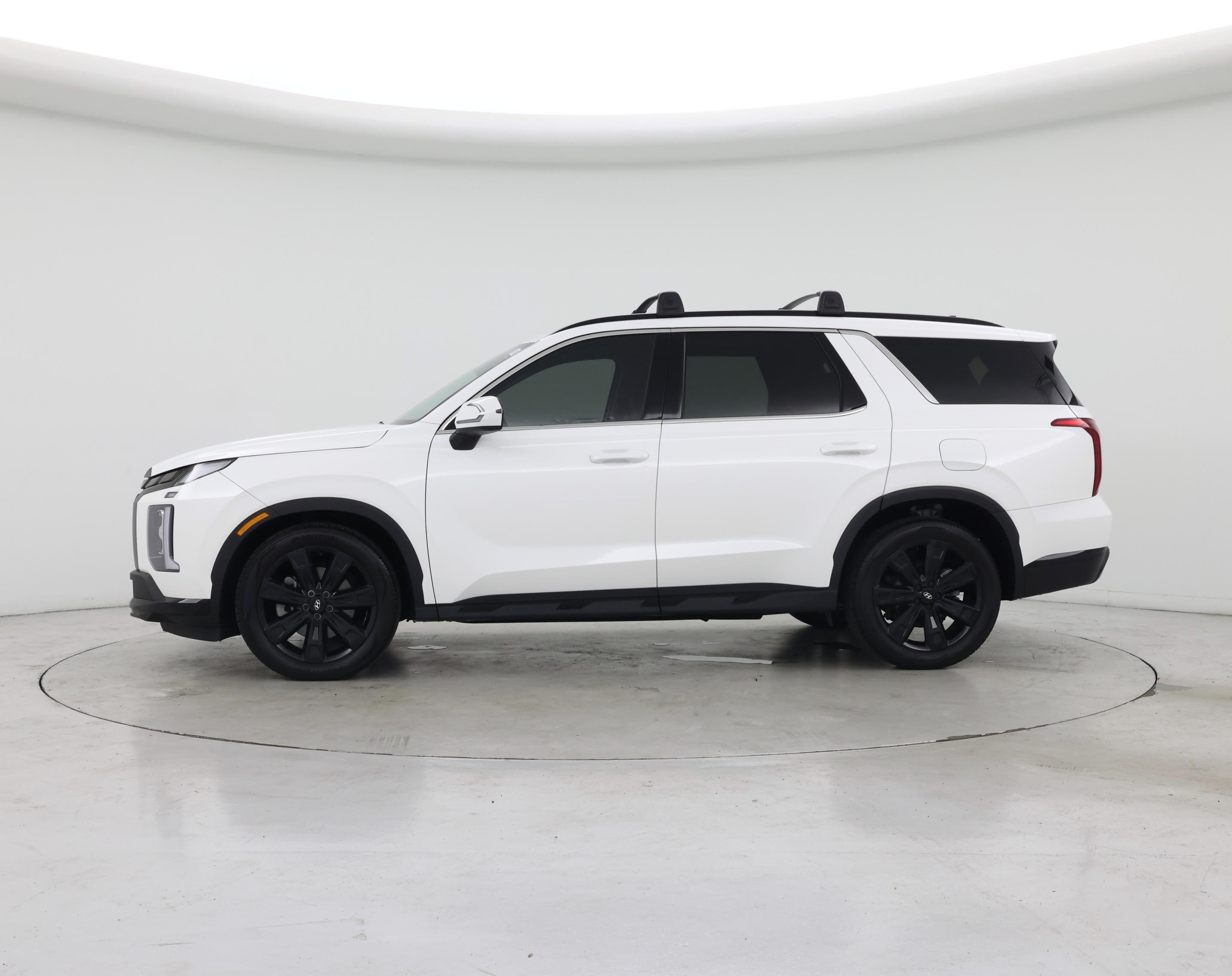 Thumbnail: 2023 Hyundai Palisade - 3