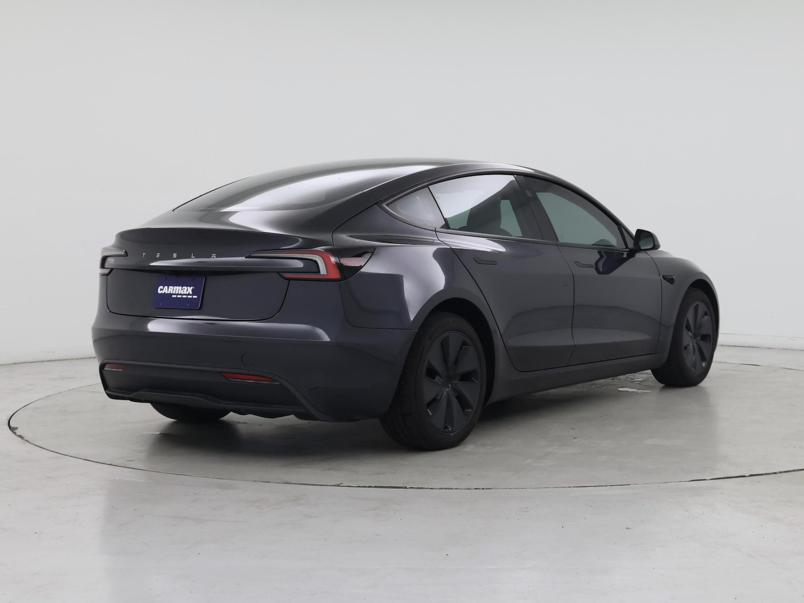 2025 Tesla Model 3 Long Range - Photo 9