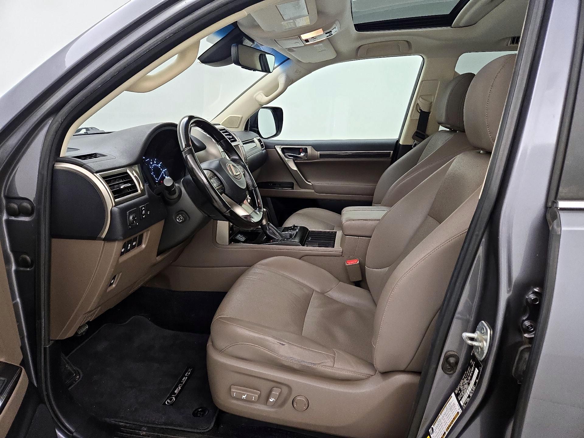 Thumbnail: 2020 Lexus GX - 11