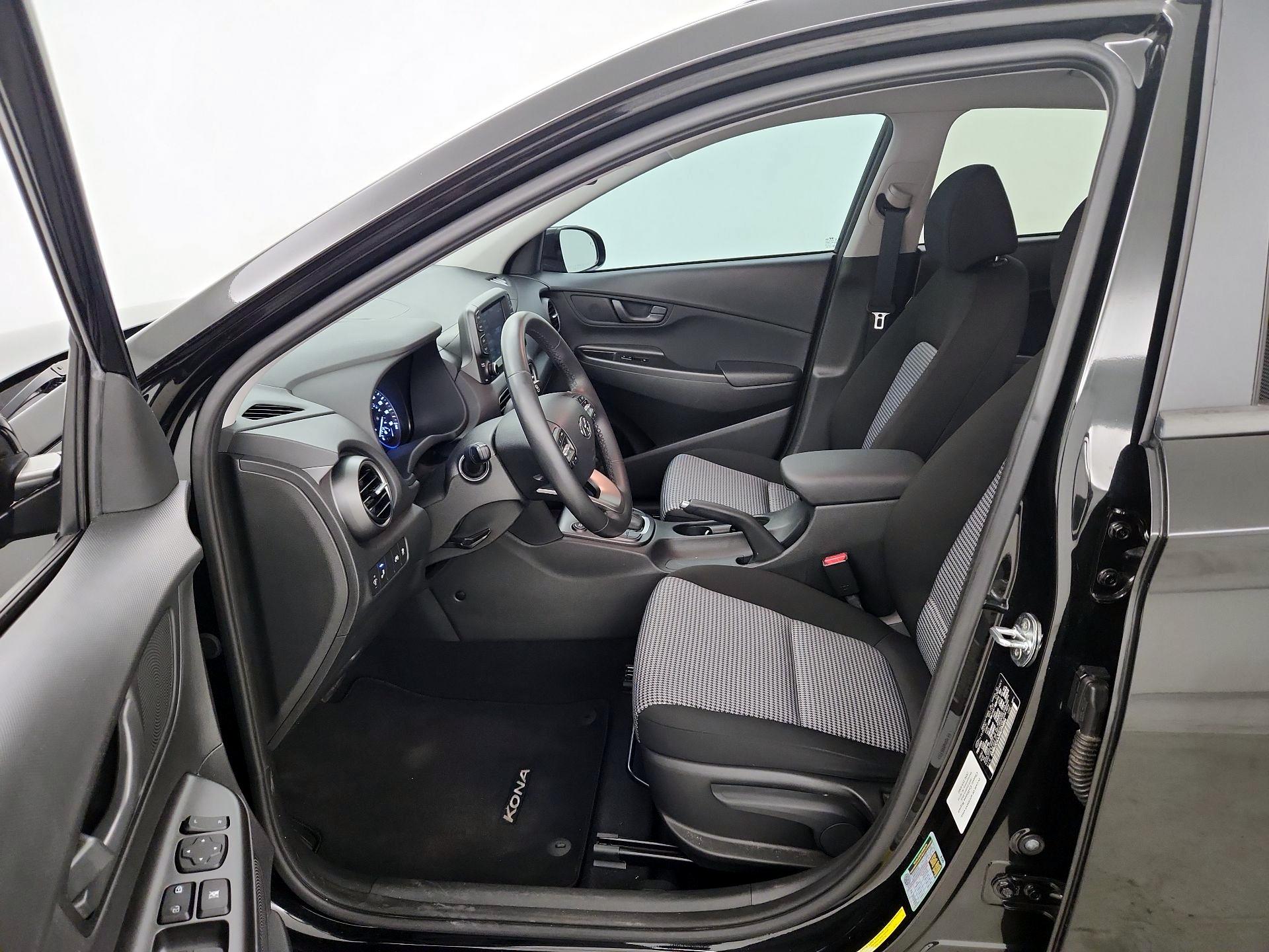 Thumbnail: 2021 Hyundai Kona - 11