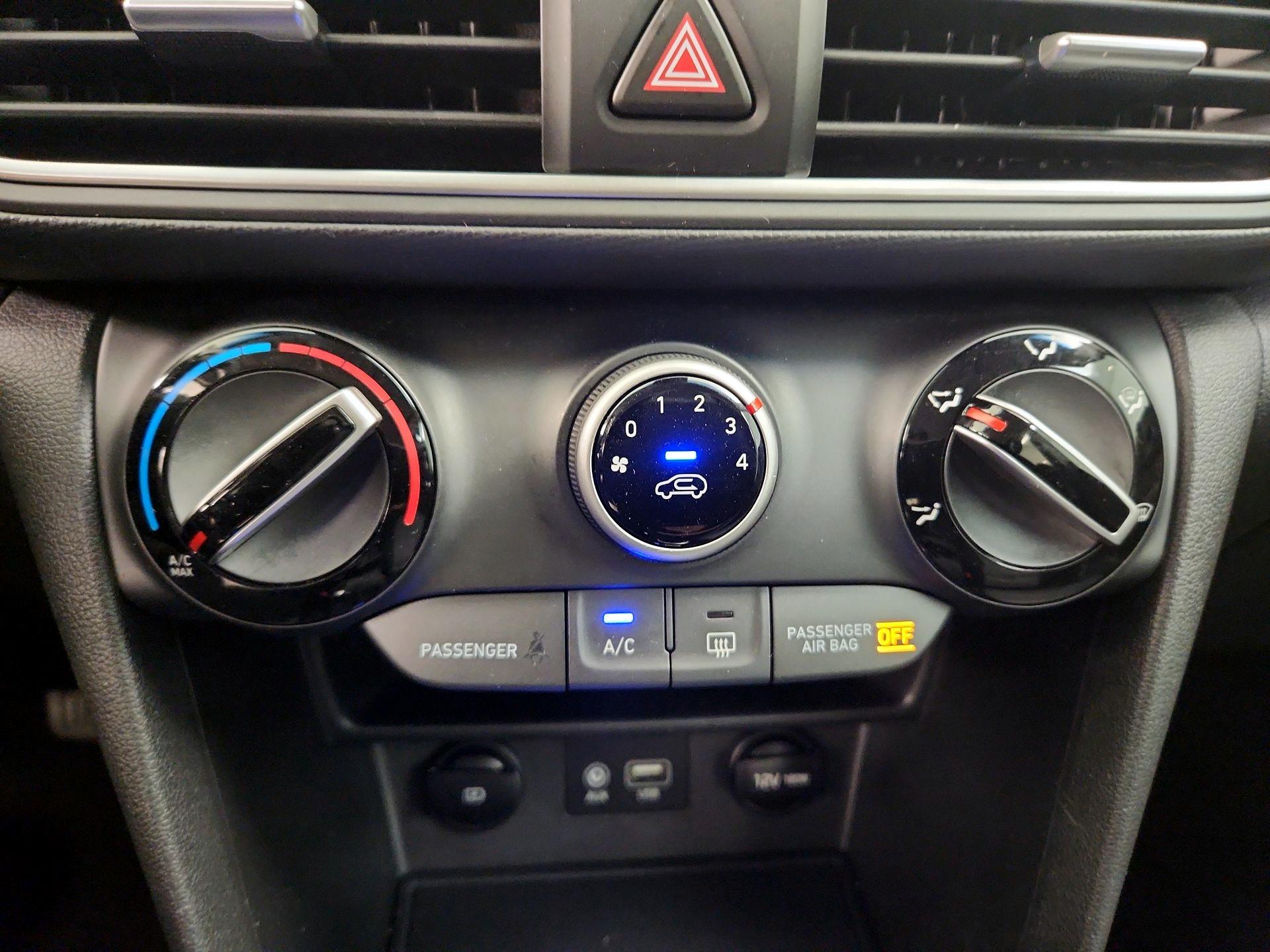 Thumbnail: 2021 Hyundai Kona - 16