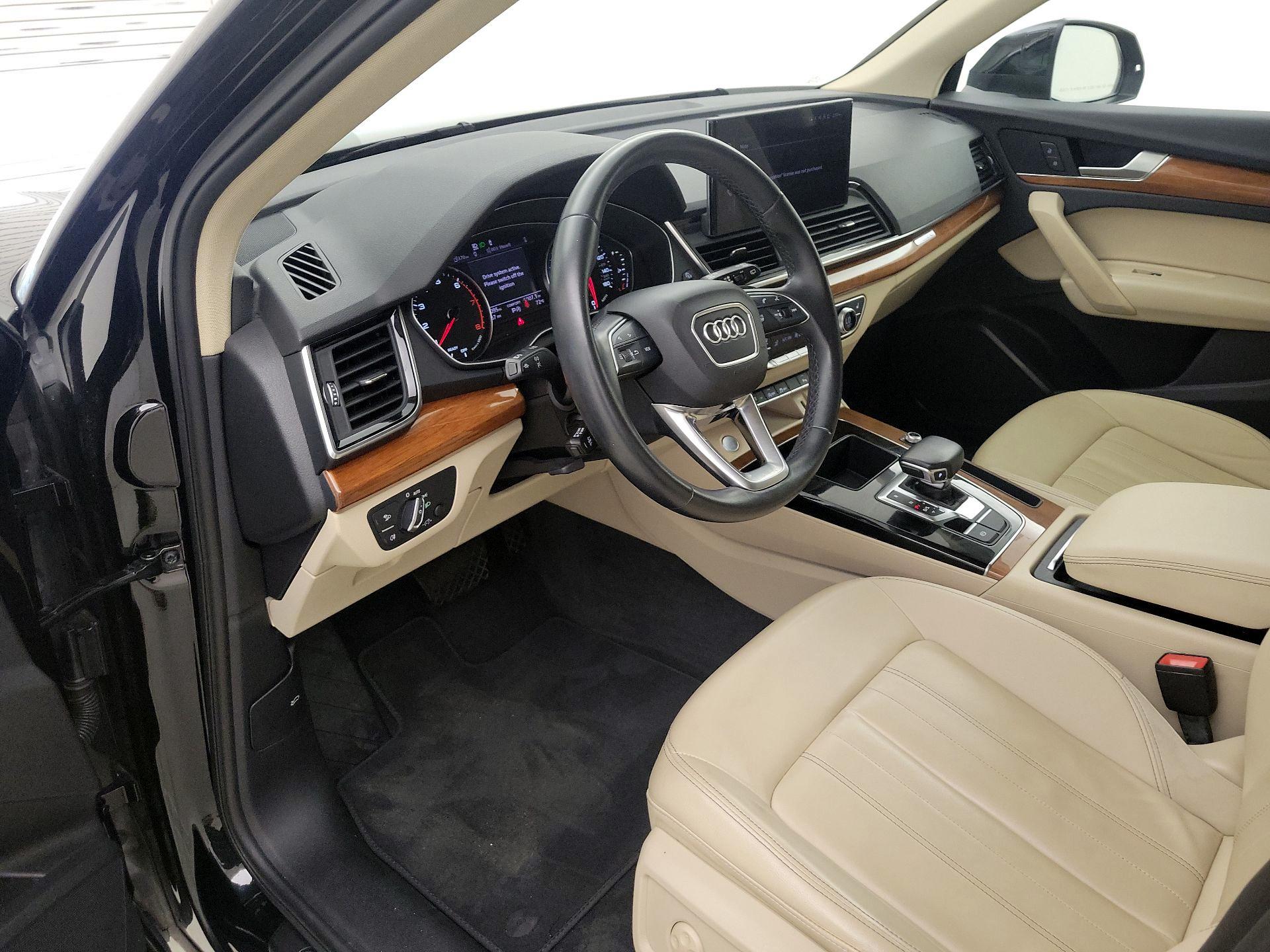 Thumbnail: 2021 Audi Q5 - 11