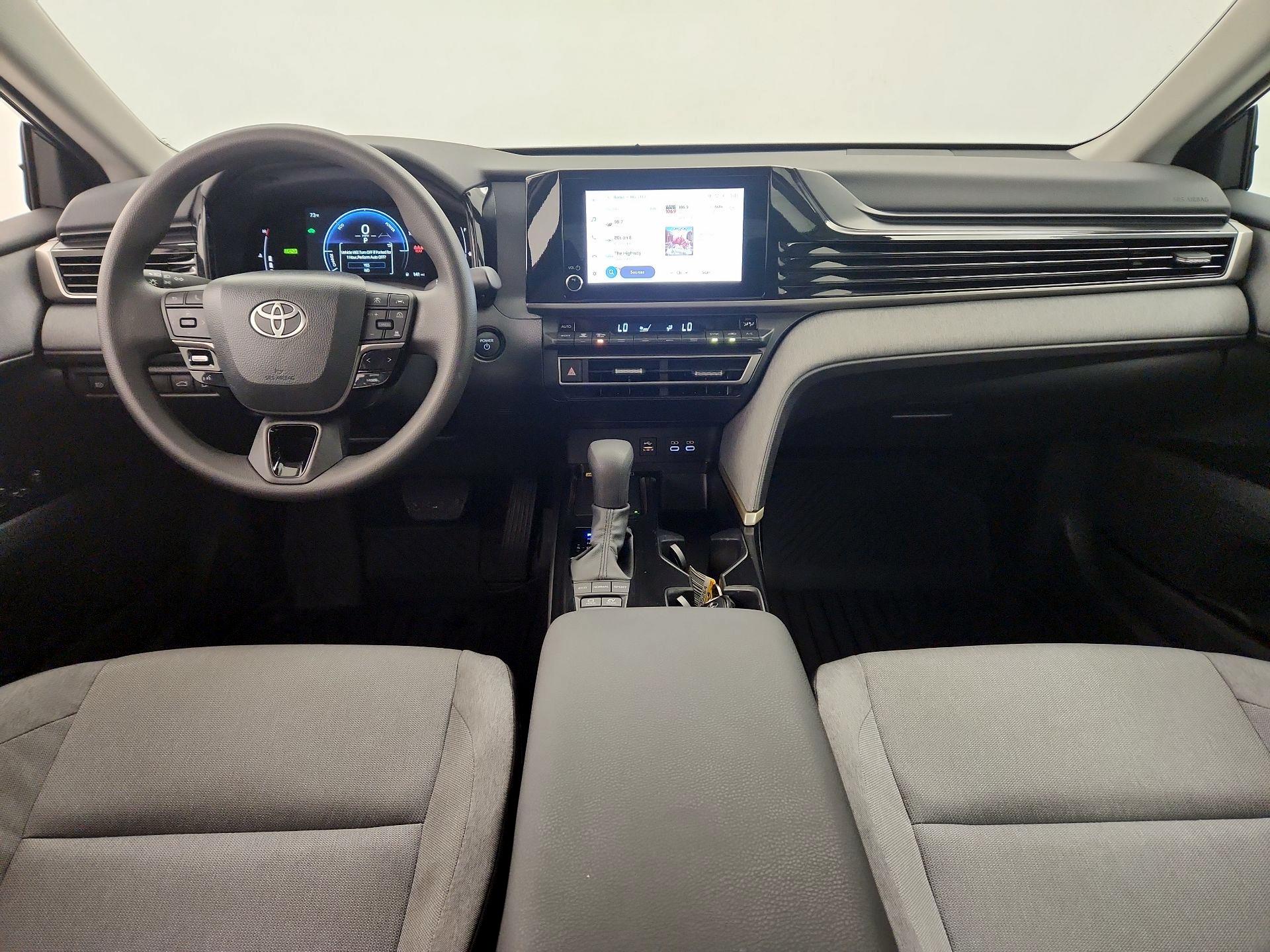 Thumbnail: 2025 Toyota Camry - 9