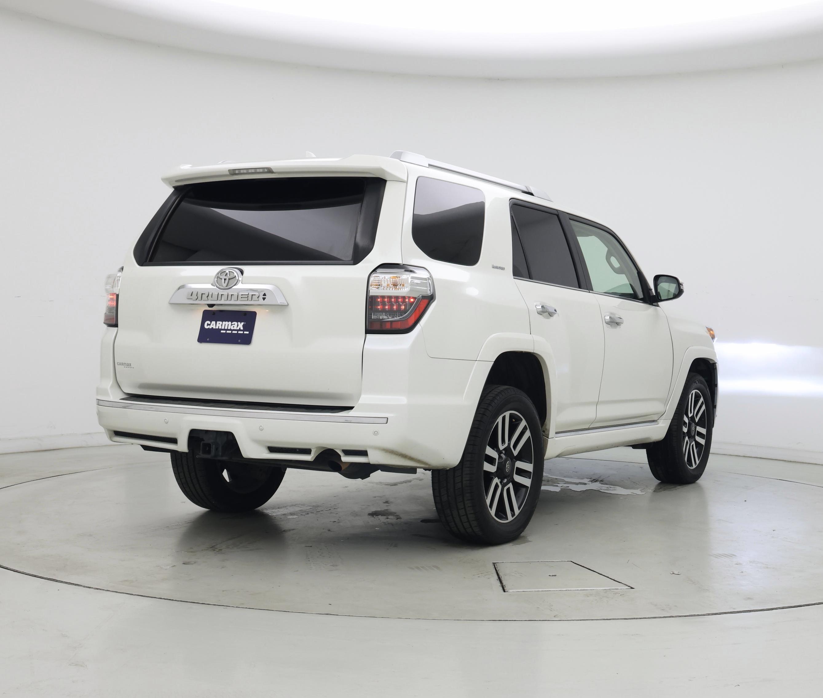 Thumbnail: 2022 Toyota 4Runner - 8