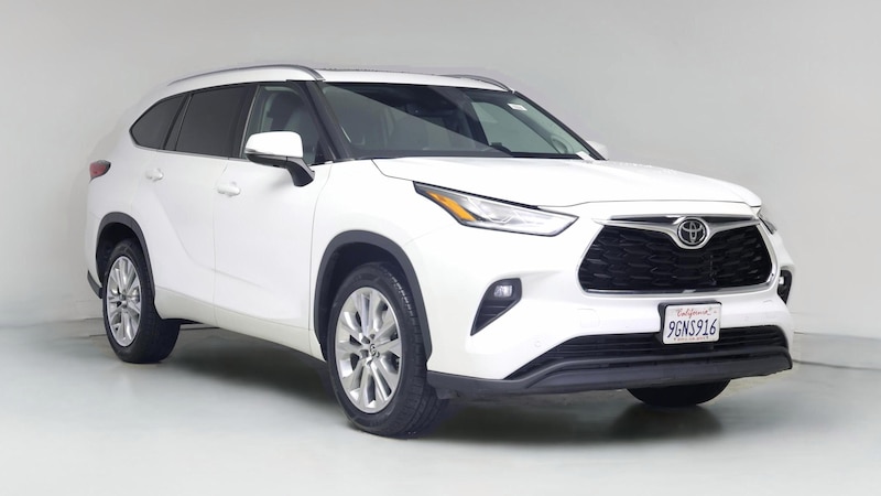 2023 Toyota Highlander Limited Hero Image