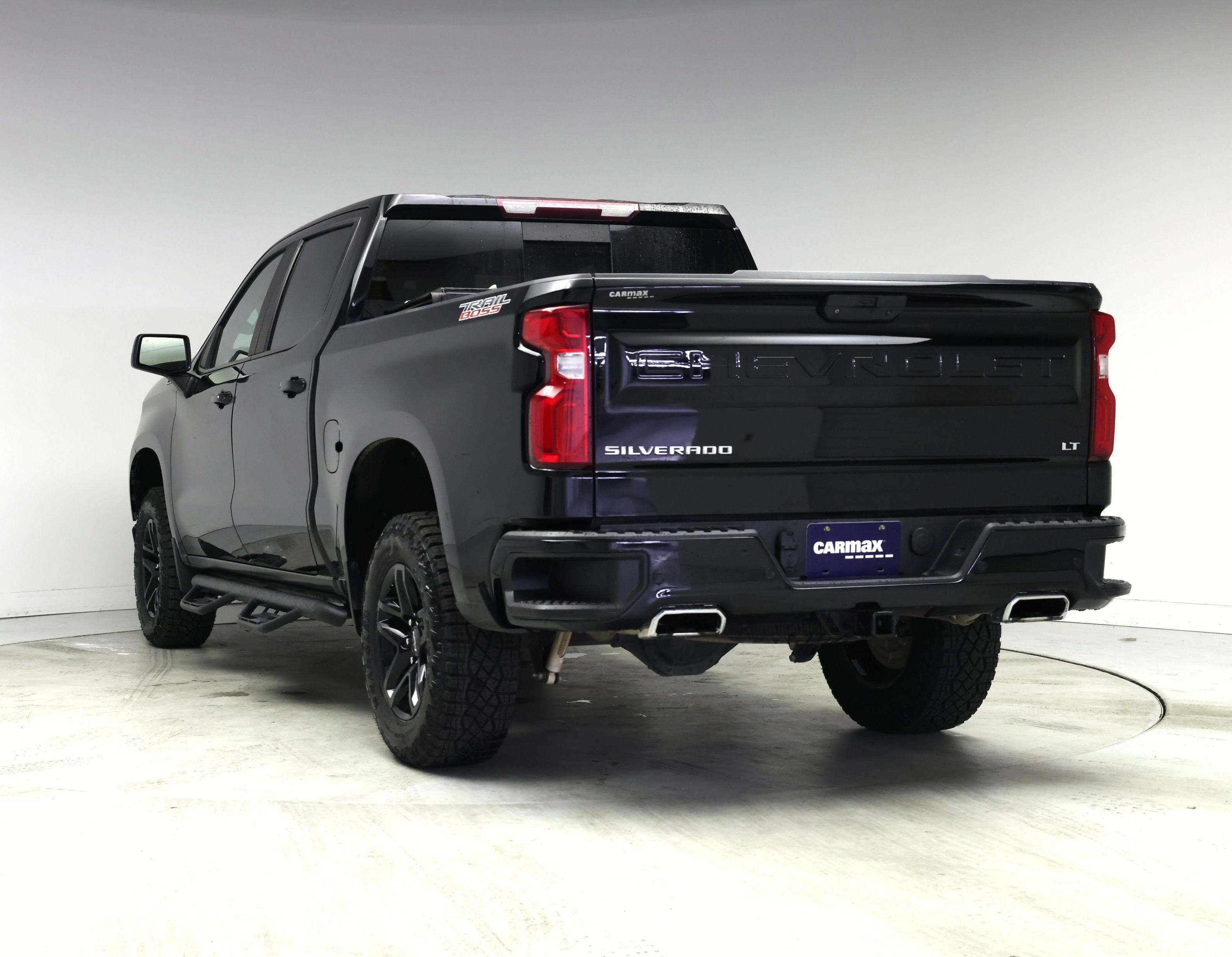 Thumbnail: 2020 Chevrolet Silverado 1500 - 2