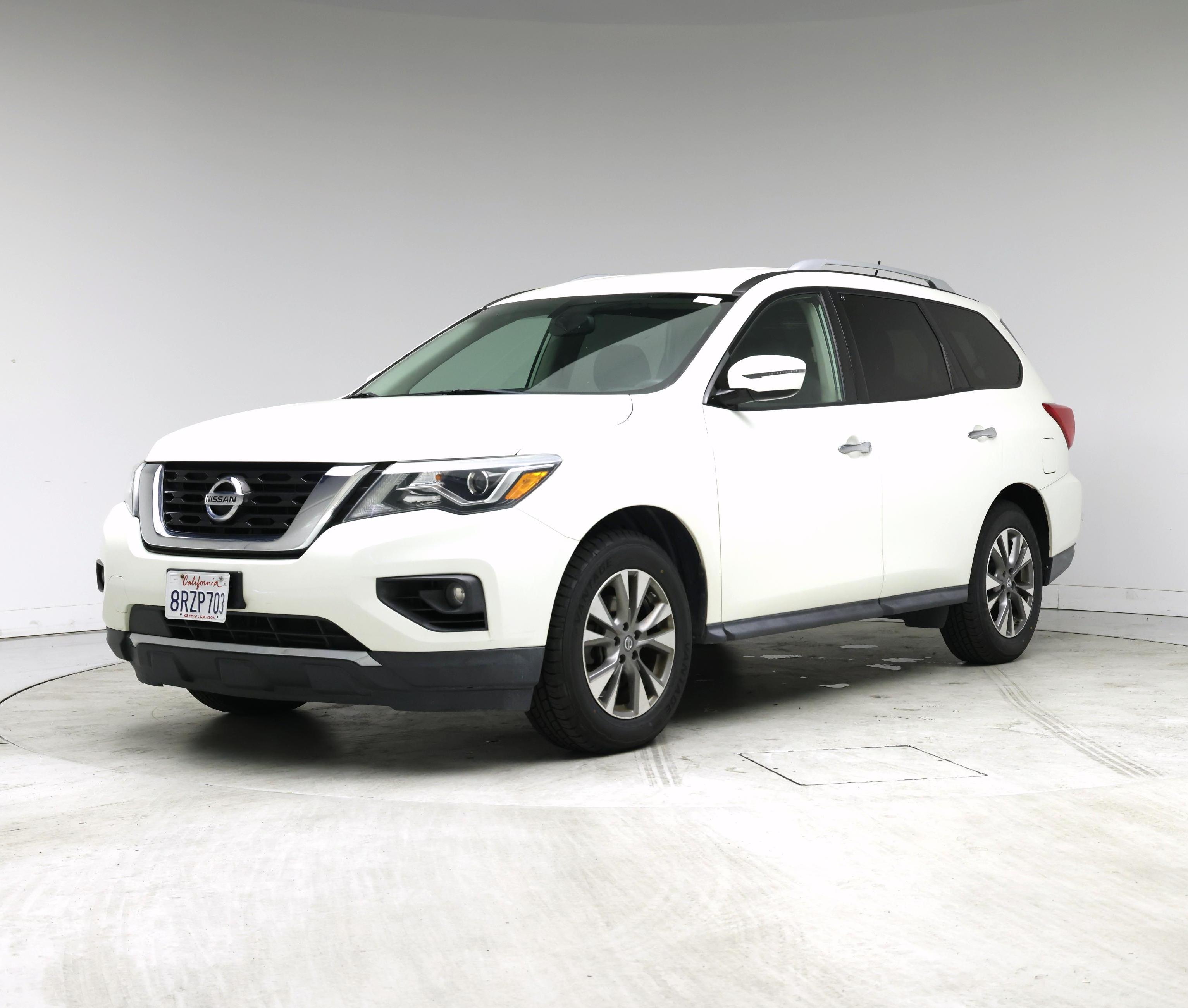 Thumbnail: 2018 Nissan Pathfinder - 4