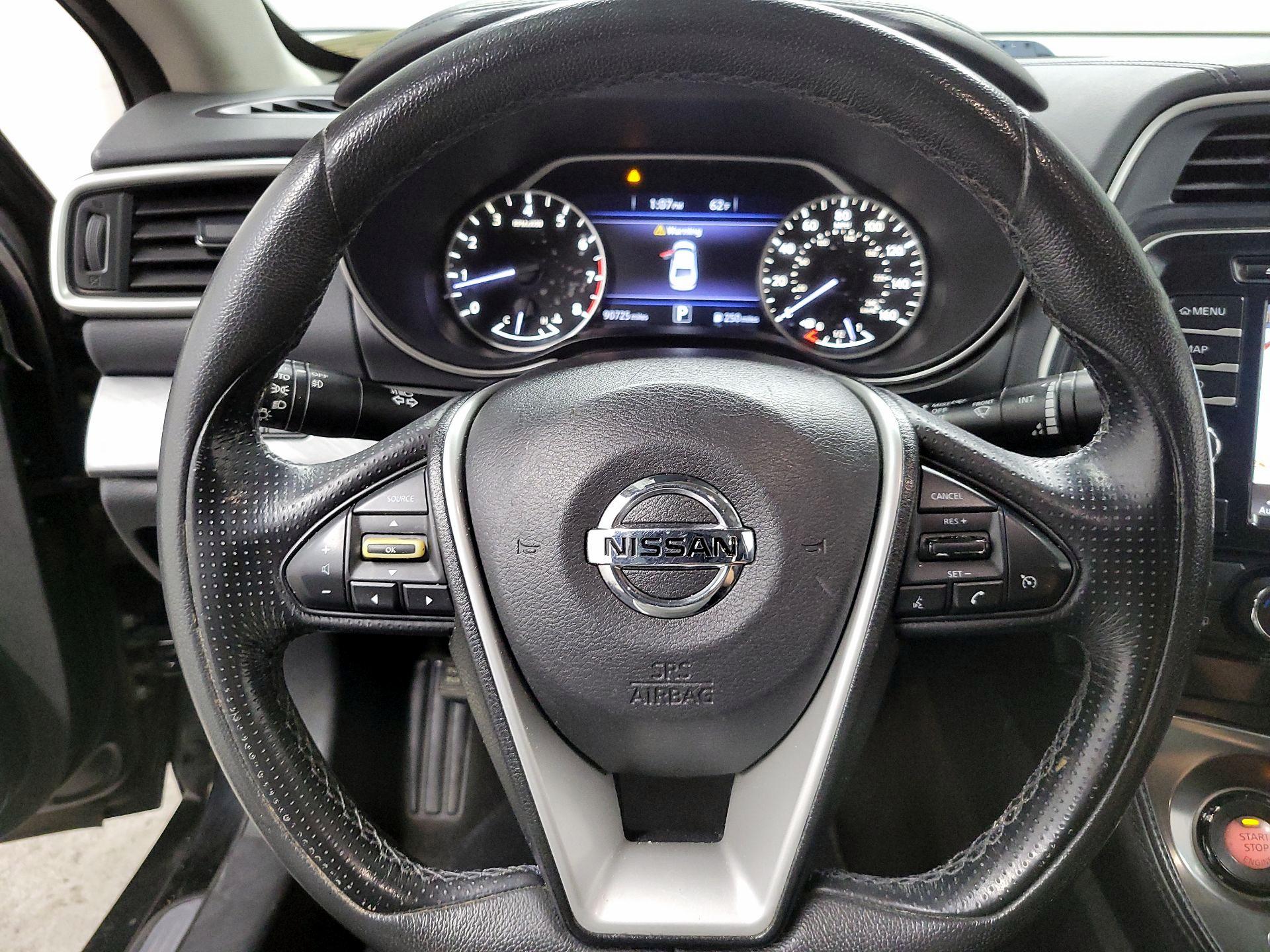 Thumbnail: 2016 Nissan Maxima - 10