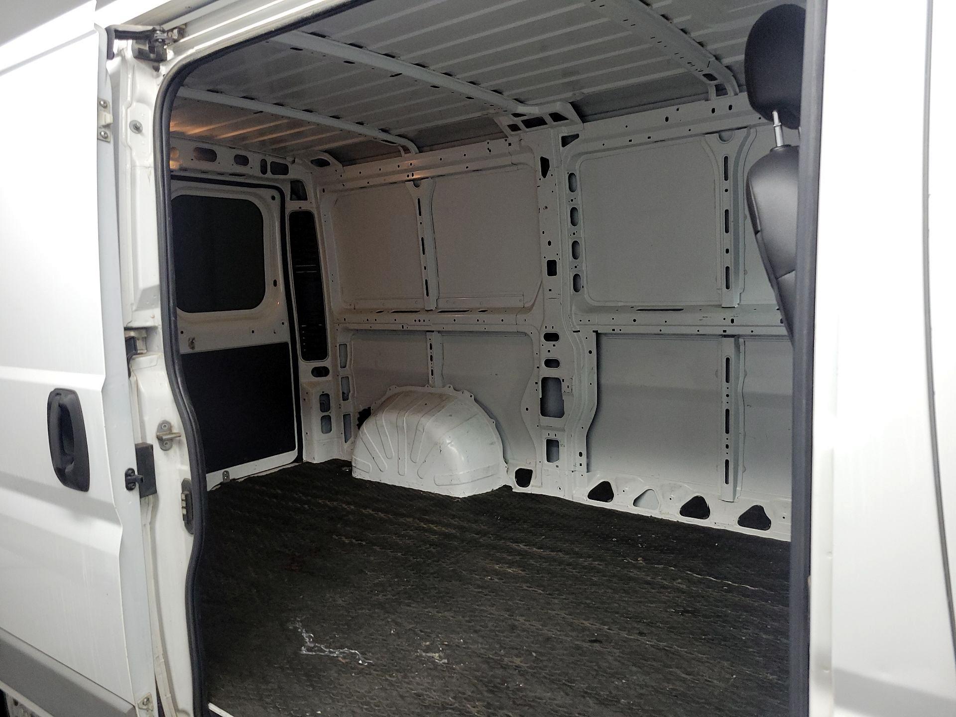 Thumbnail: 2016 RAM ProMaster - 16