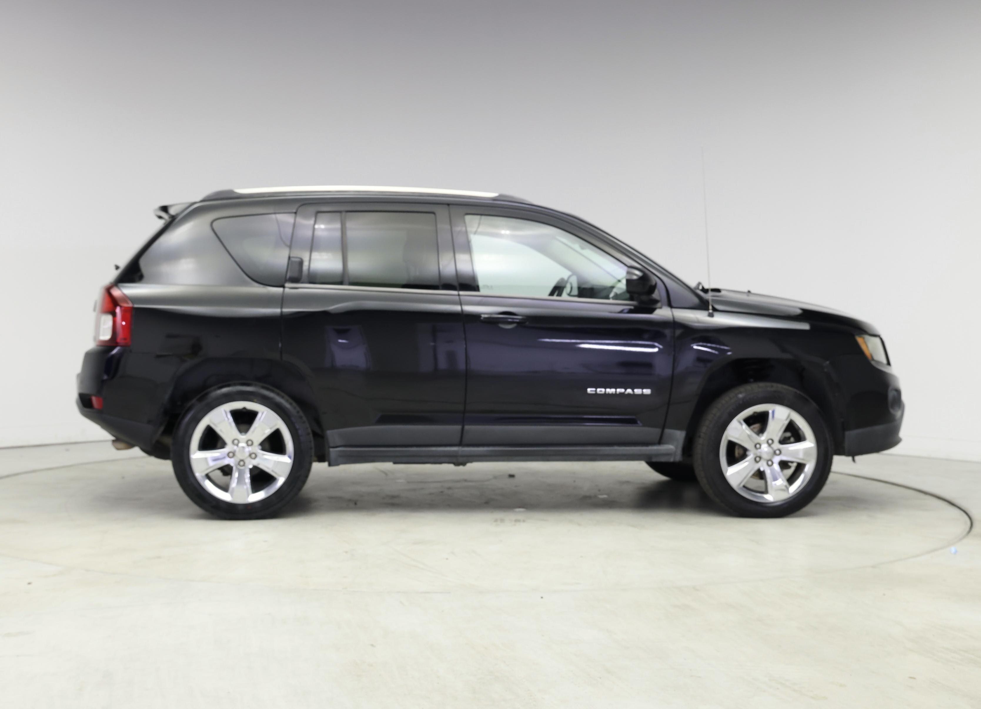 Thumbnail: 2014 Jeep Compass - 7