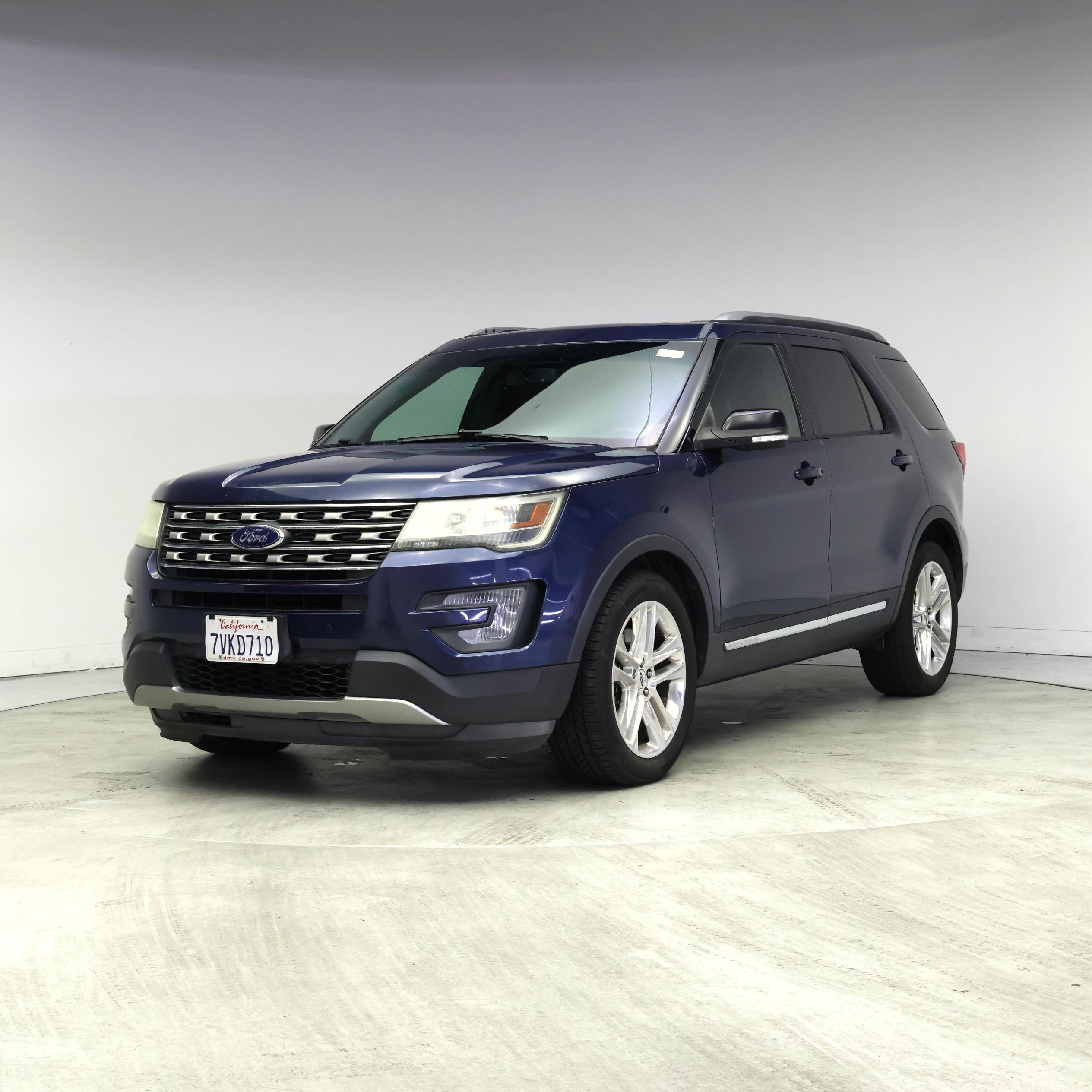Thumbnail: 2017 Ford Explorer - 4