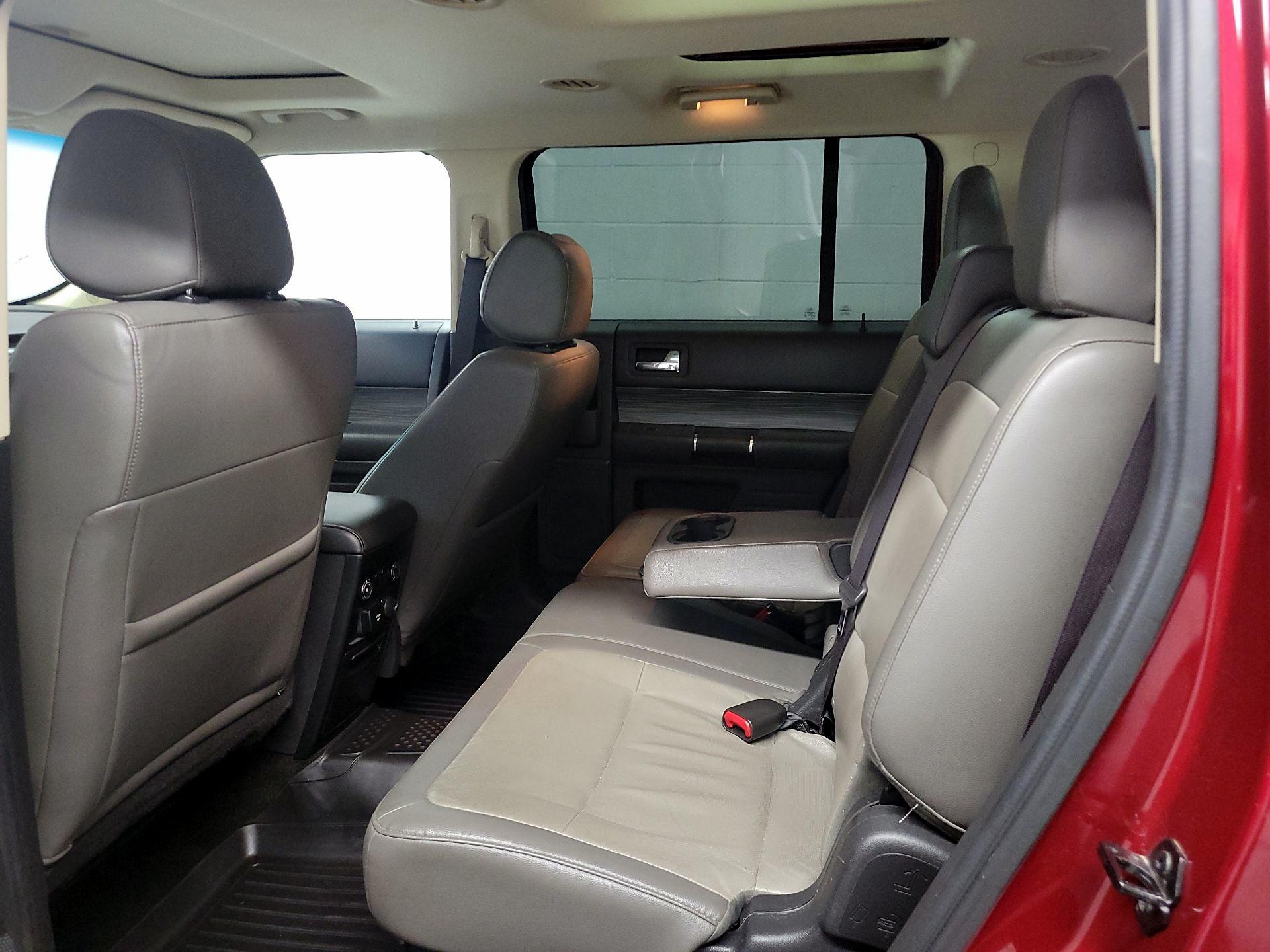 Thumbnail: 2017 Ford Flex - 17
