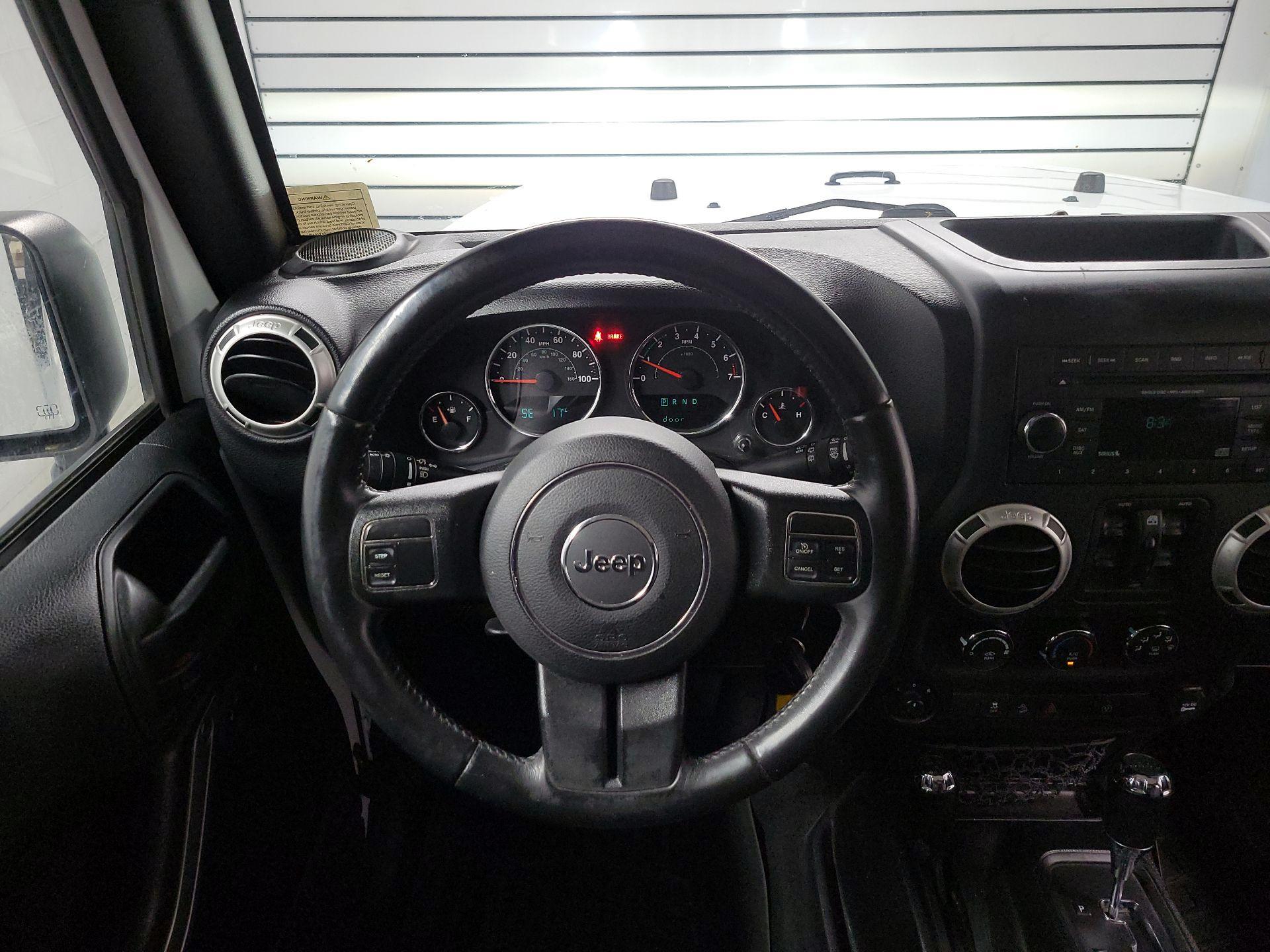 Thumbnail: 2018 Jeep Wrangler - 10