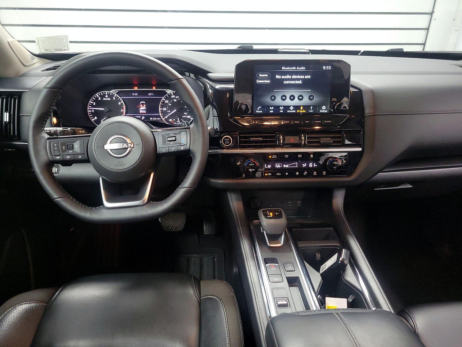 Thumbnail: 2022 Nissan Pathfinder - 9