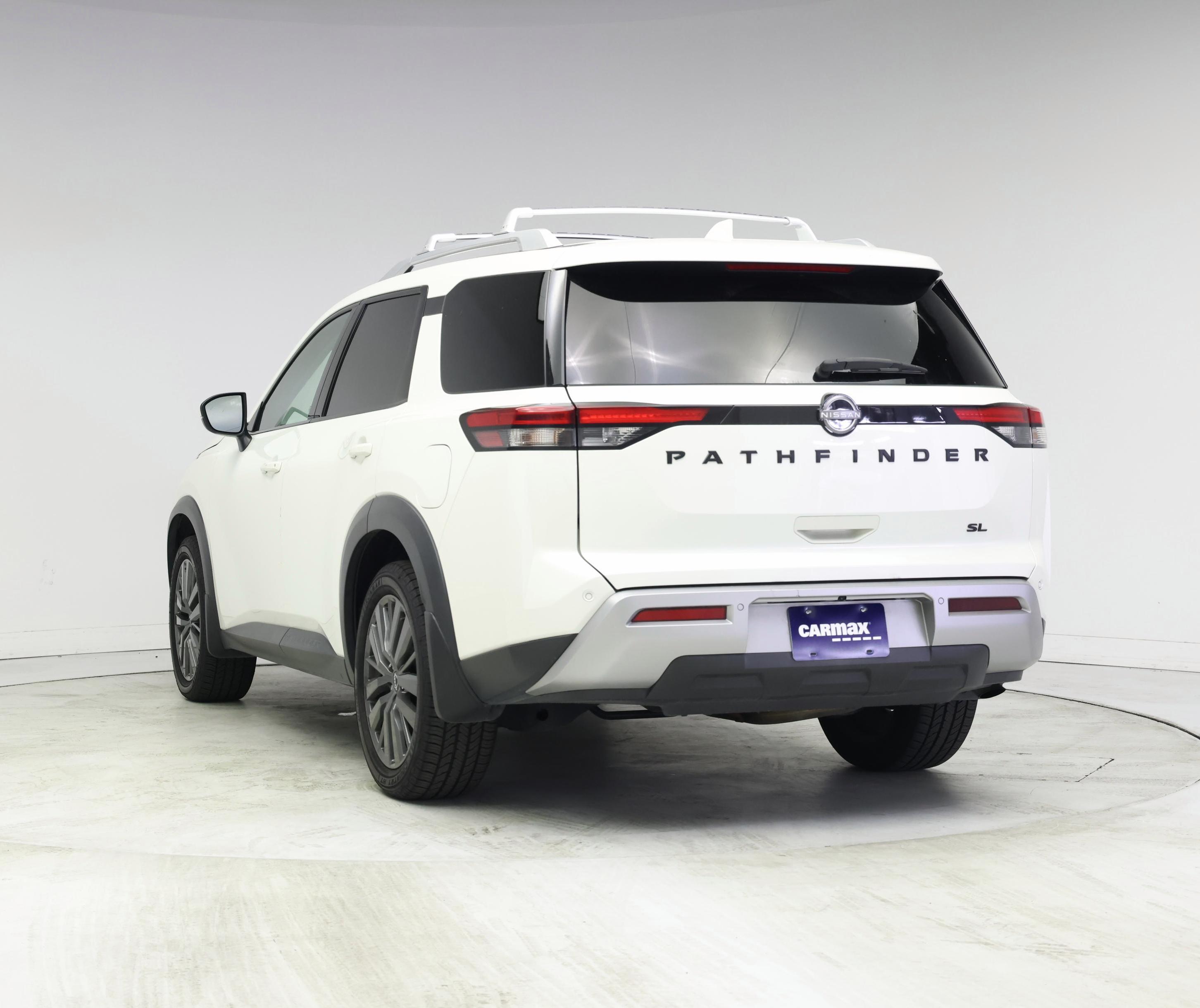Thumbnail: 2022 Nissan Pathfinder - 2