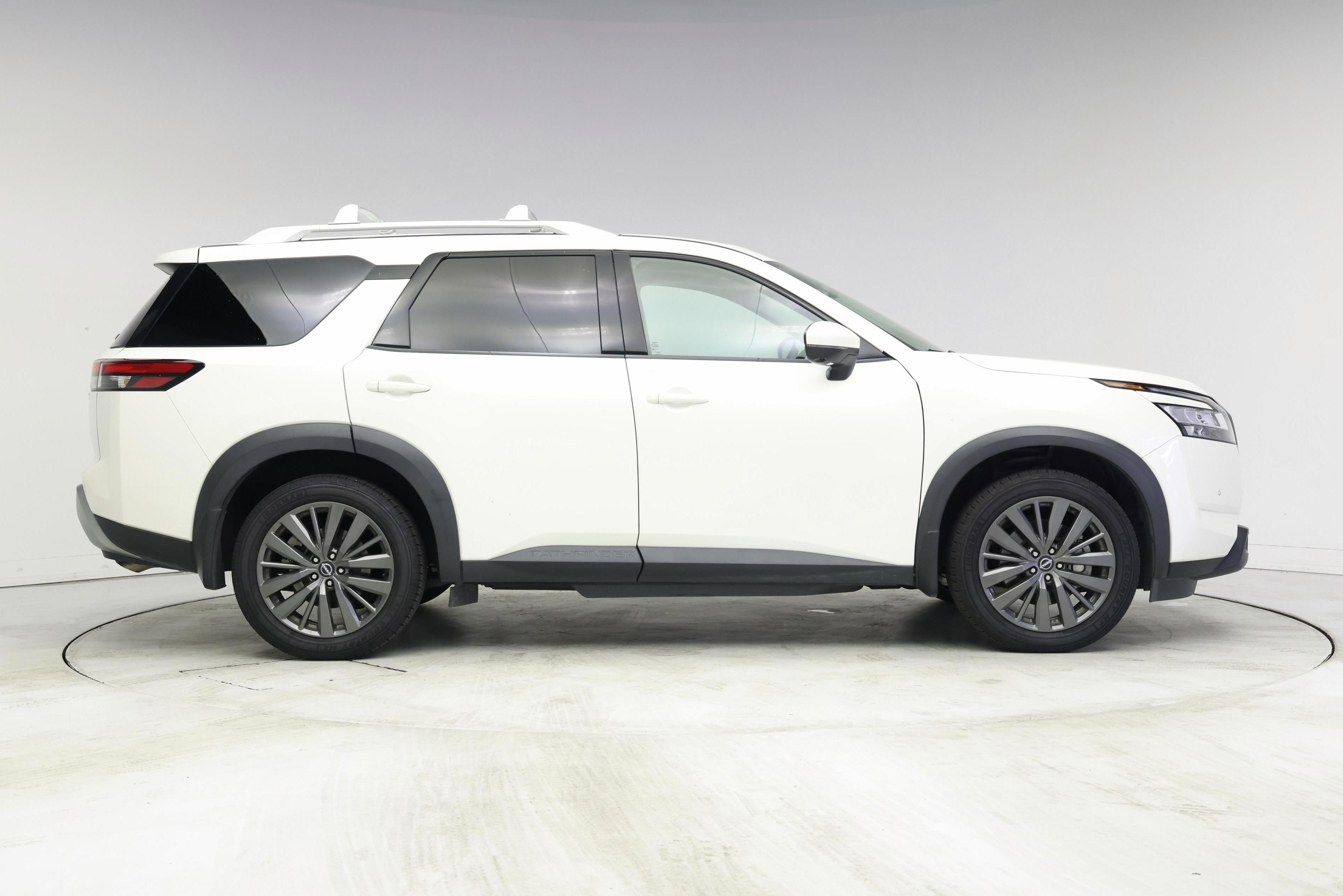 Thumbnail: 2022 Nissan Pathfinder - 7