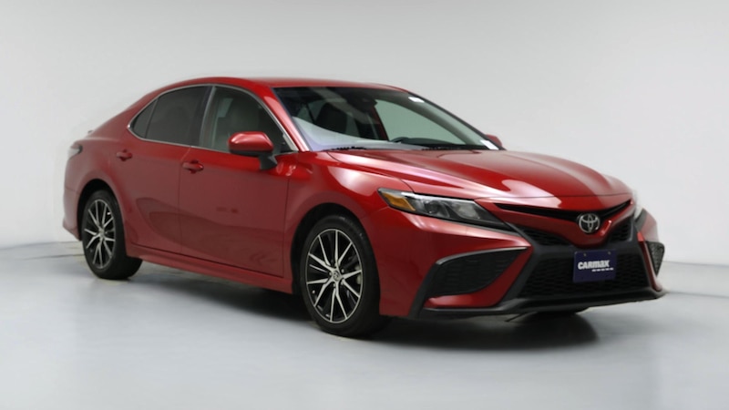 2021 Toyota Camry SE Hero Image
