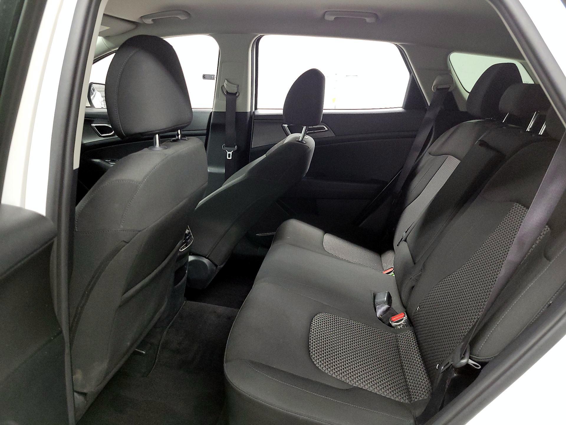 Thumbnail: 2023 Kia Sportage - 18