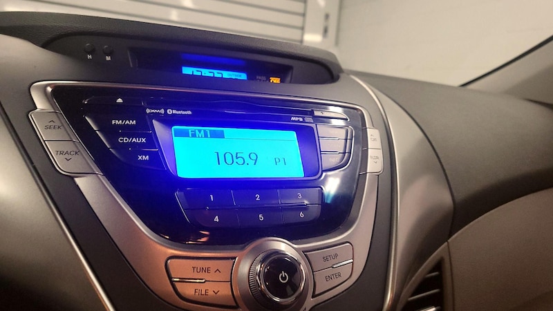 2013 Hyundai Elantra GLS 14