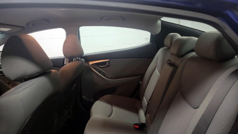 2013 Hyundai Elantra GLS 18