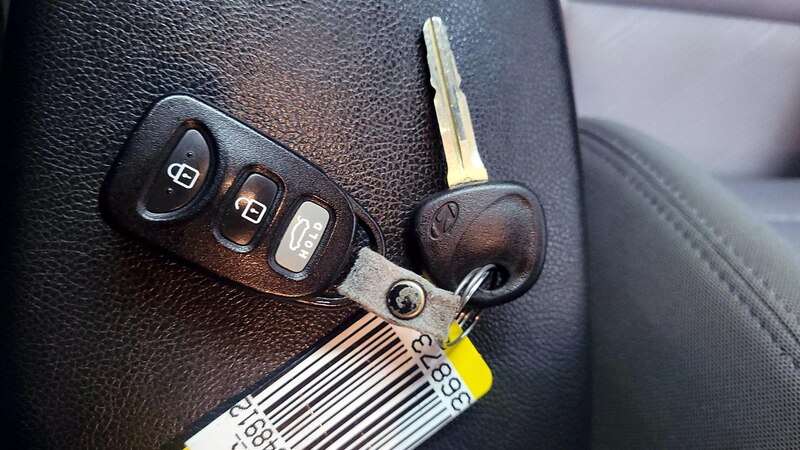 2013 Hyundai Elantra GLS 21