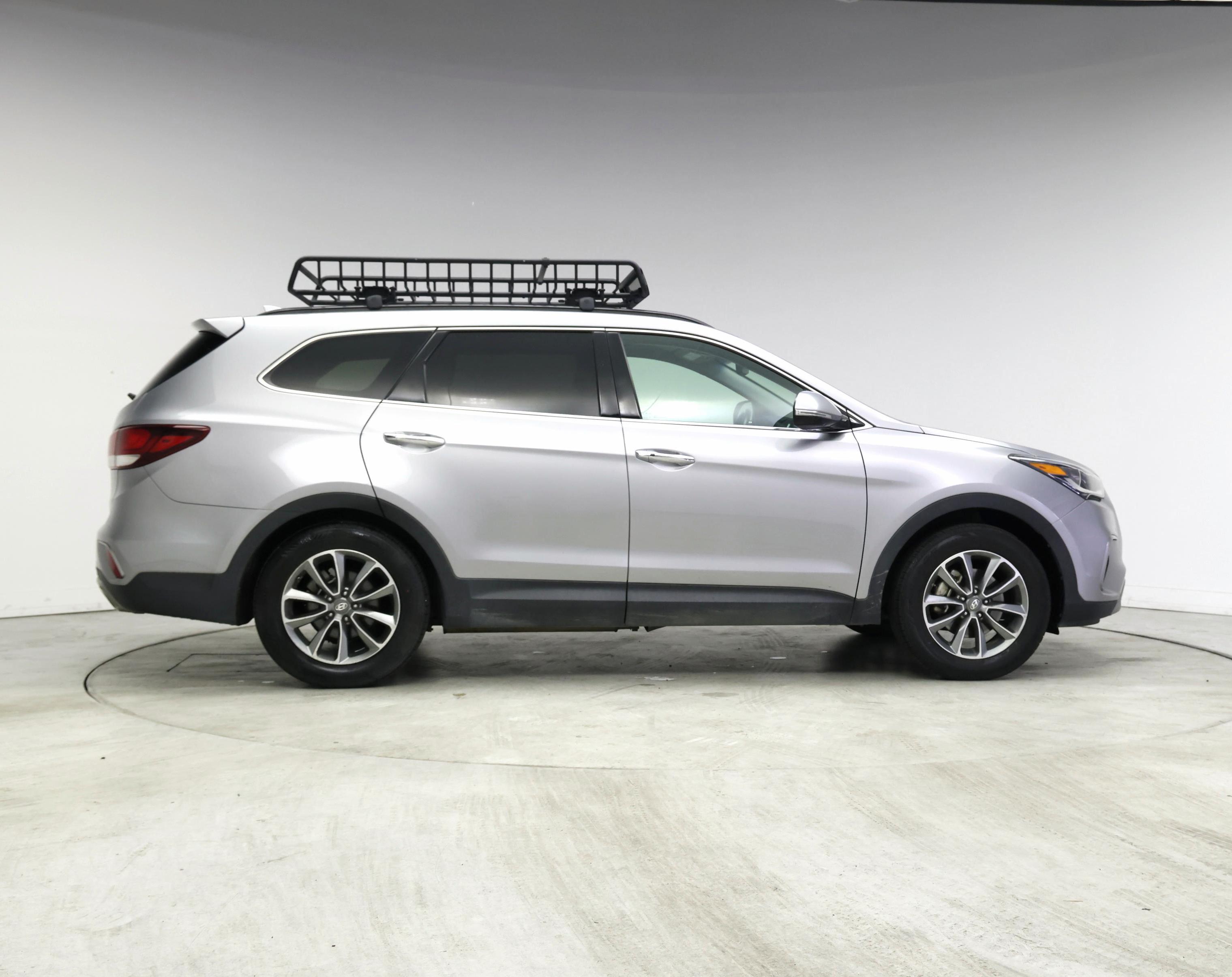 Thumbnail: 2019 Hyundai Santa Fe - 7