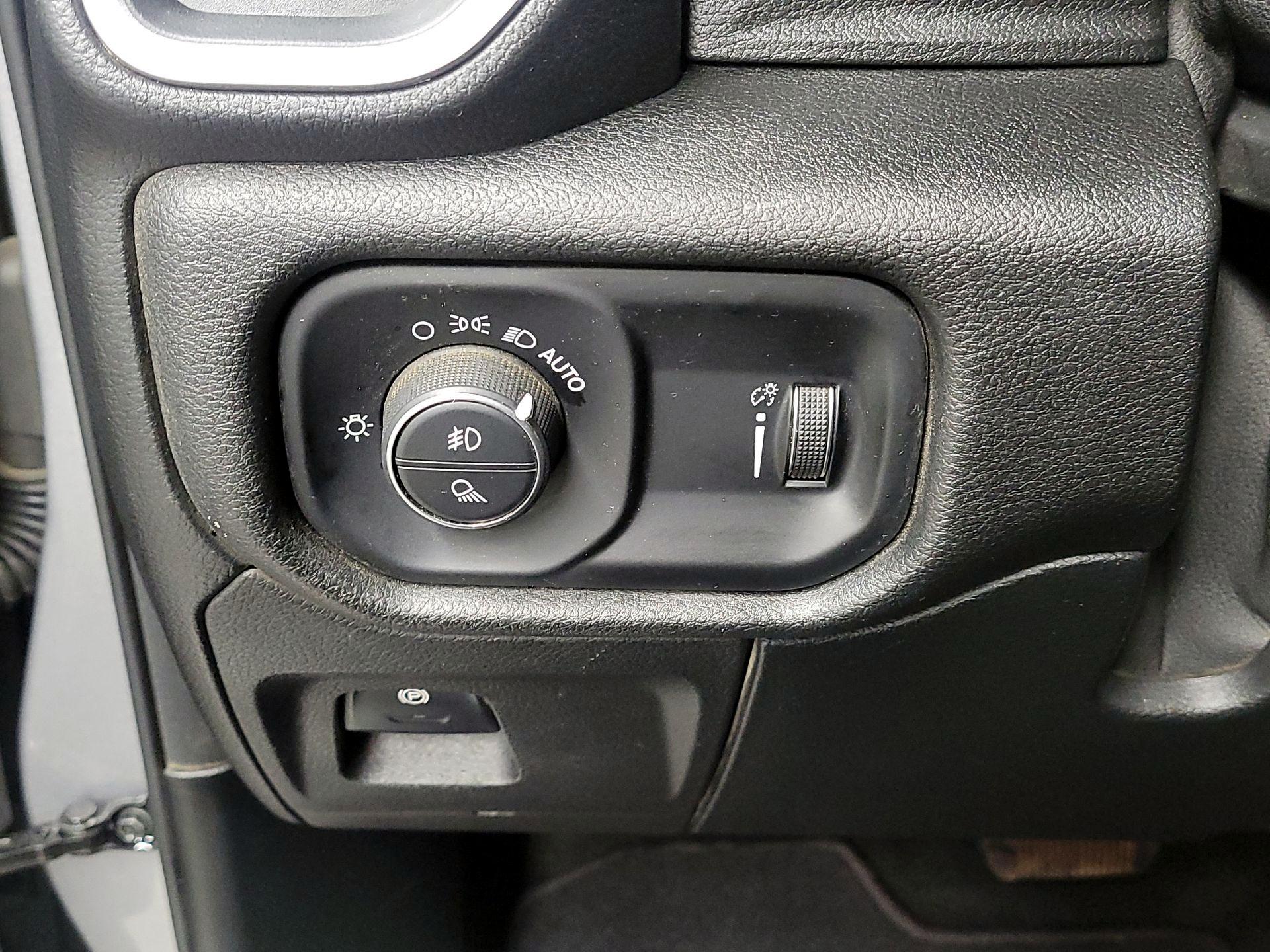 Thumbnail: 2021 RAM 1500 - 13