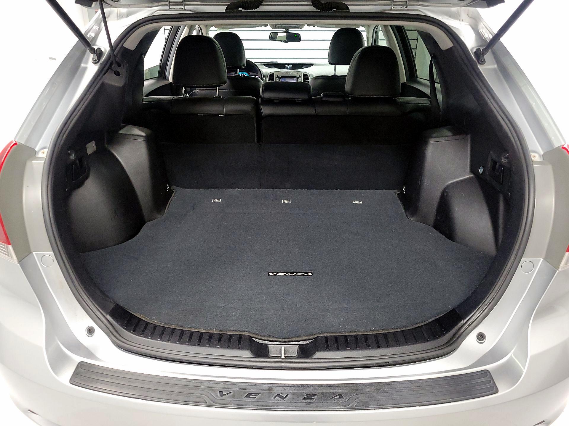 Thumbnail: 2015 Toyota Venza - 19