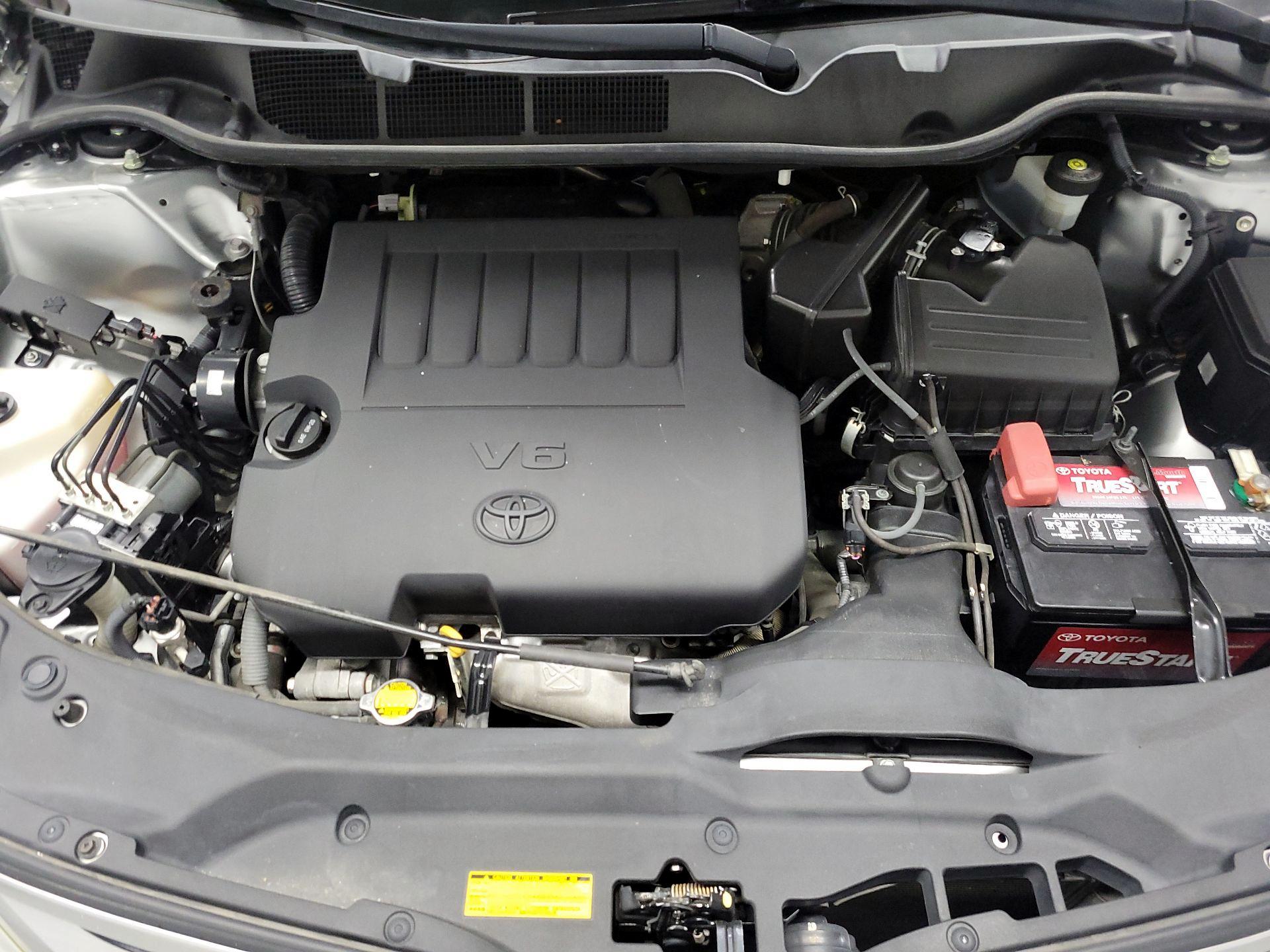 Thumbnail: 2015 Toyota Venza - 20