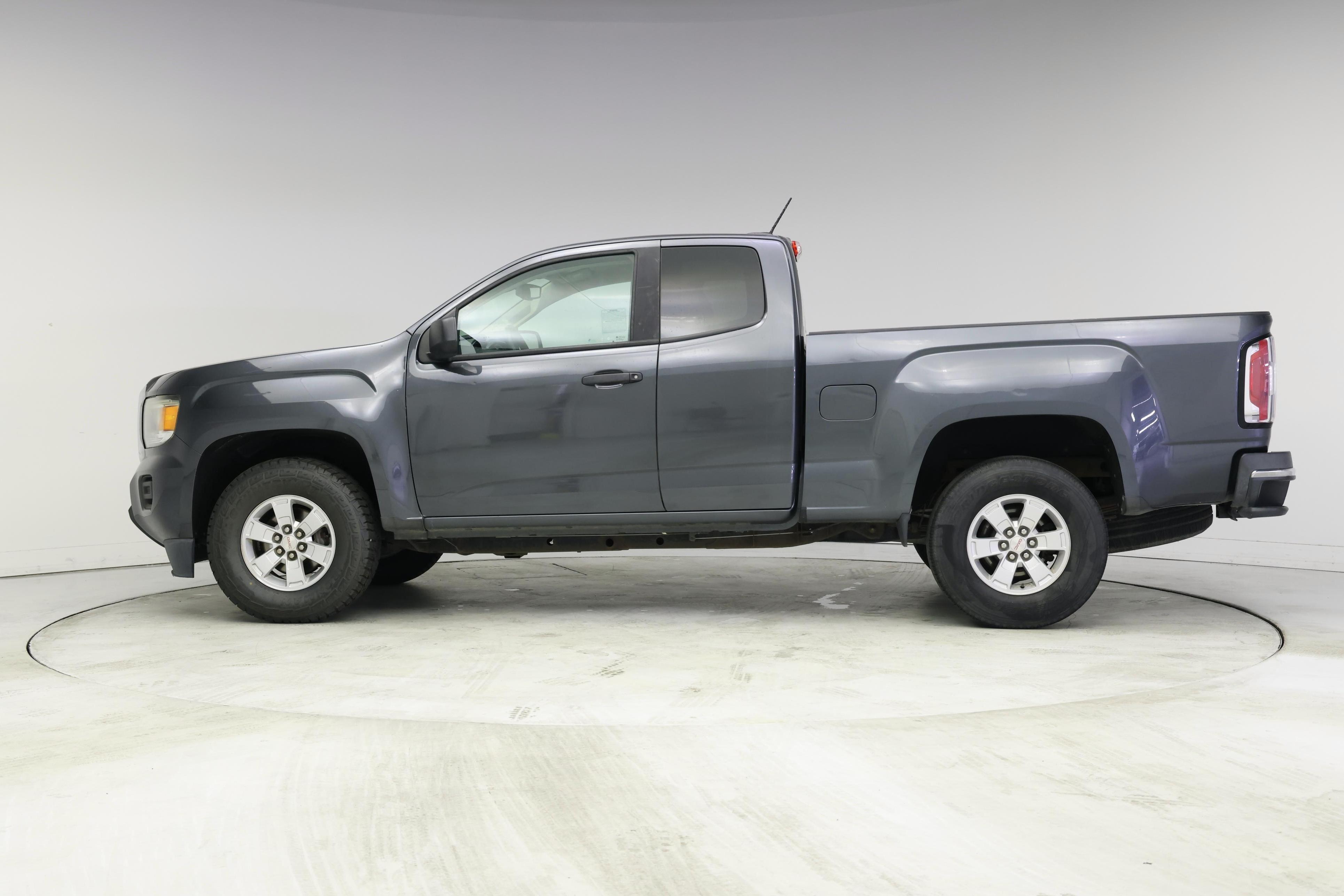 Thumbnail: 2016 GMC Canyon - 3