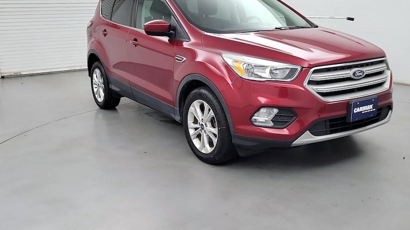 2018 Ford Escape SE Hero Image