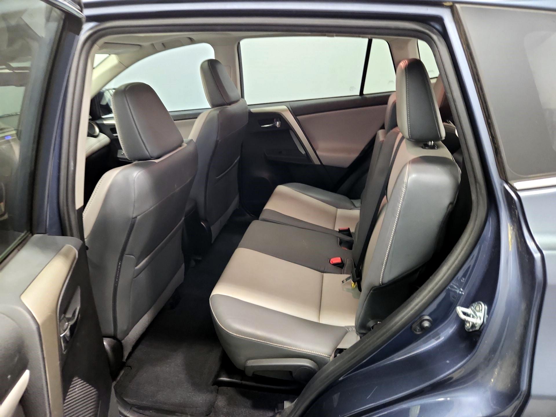 Thumbnail: 2014 Toyota RAV4 - 20