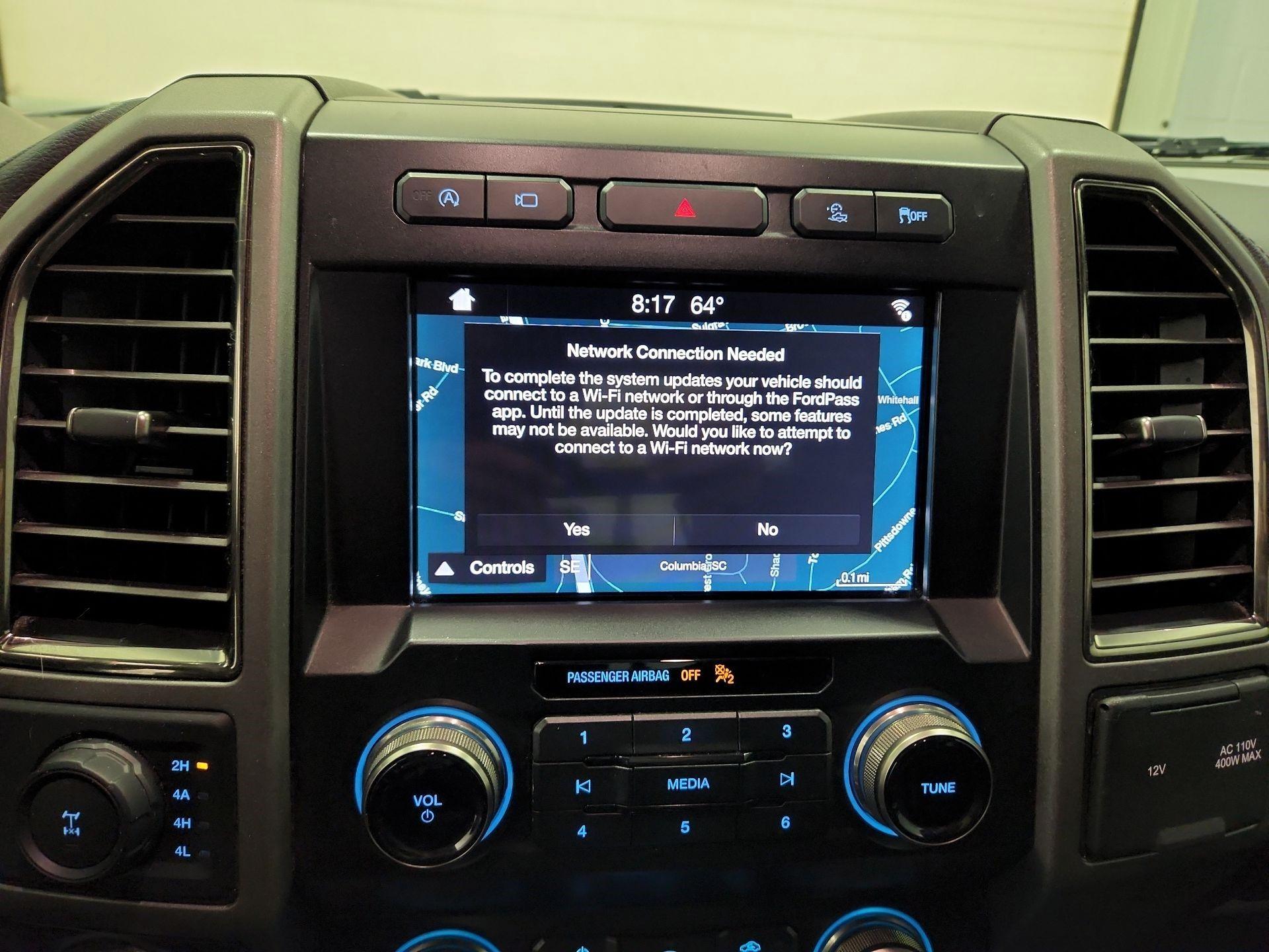 Thumbnail: 2019 Ford F-150 - 16