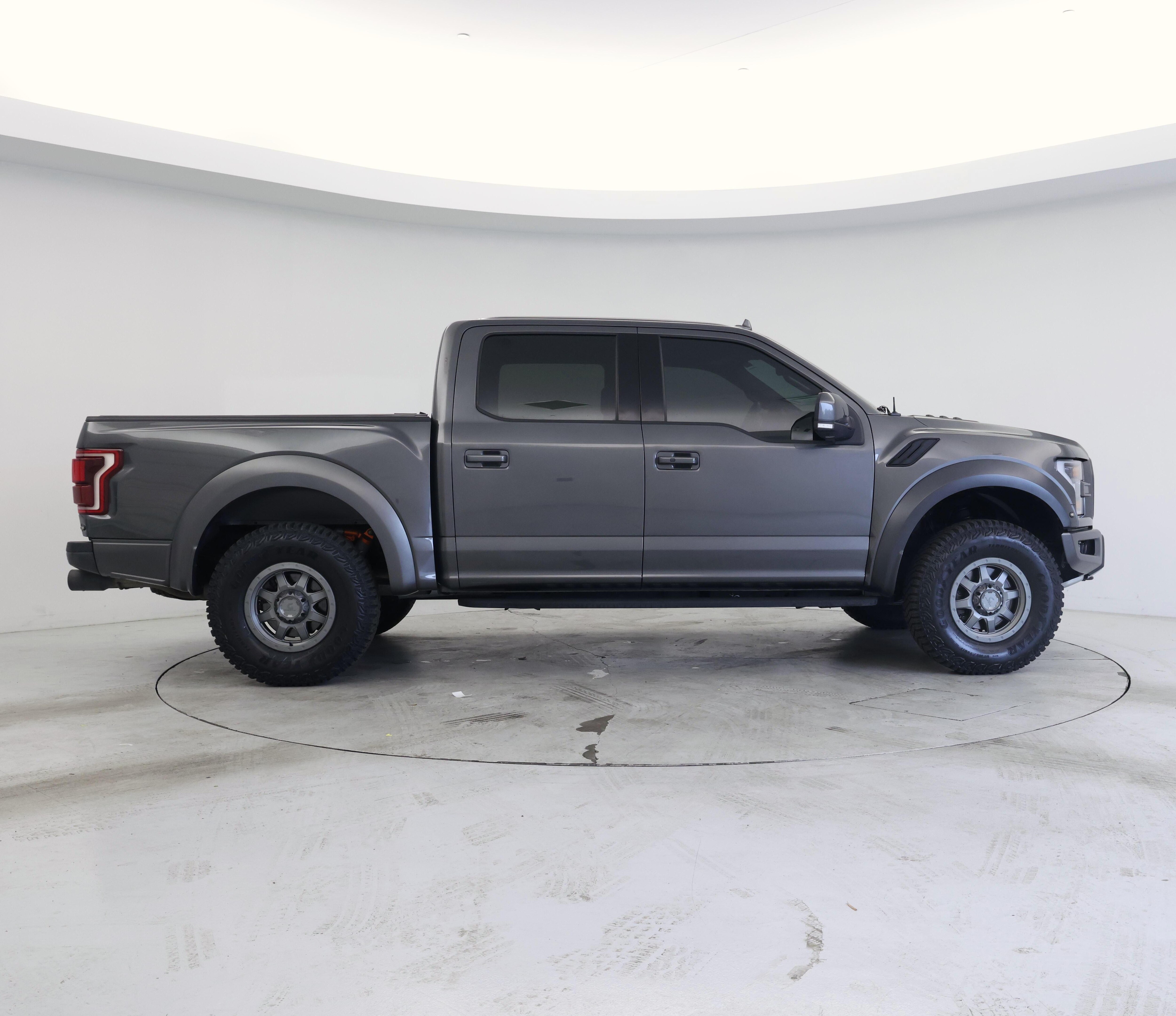 Thumbnail: 2019 Ford F-150 - 7