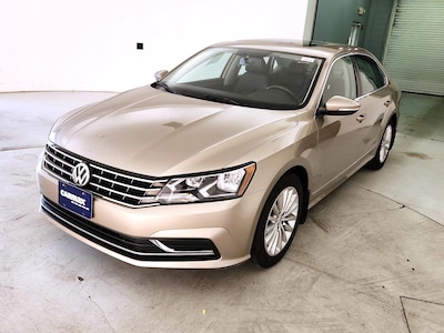 2016 Volkswagen Passat SE -
                Charleston, SC