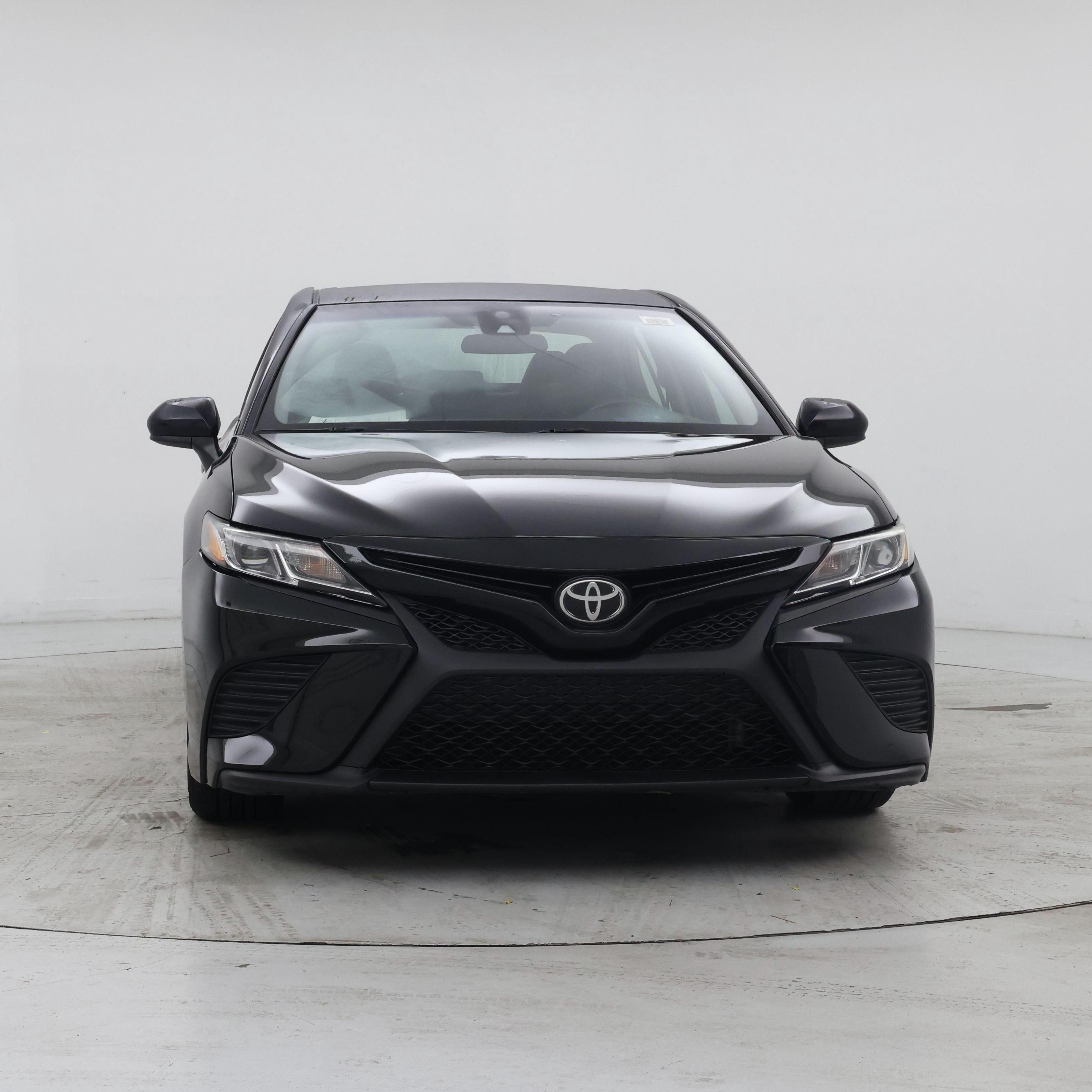 Thumbnail: 2019 Toyota Camry - 5