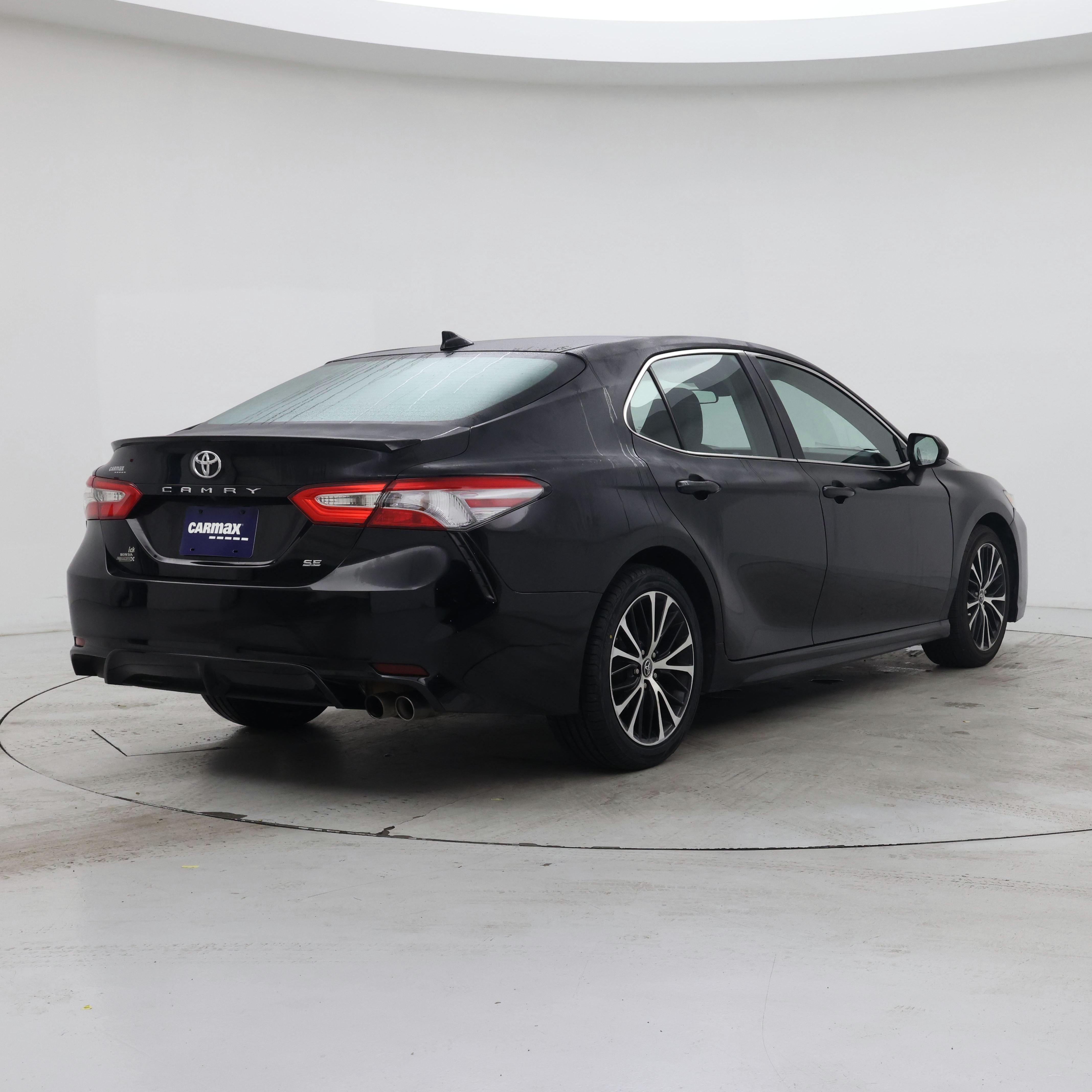 Thumbnail: 2019 Toyota Camry - 8