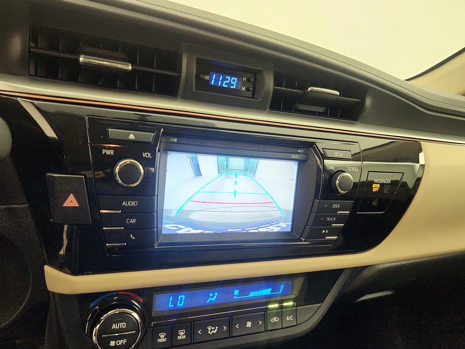 Thumbnail: 2016 Toyota Corolla - 14