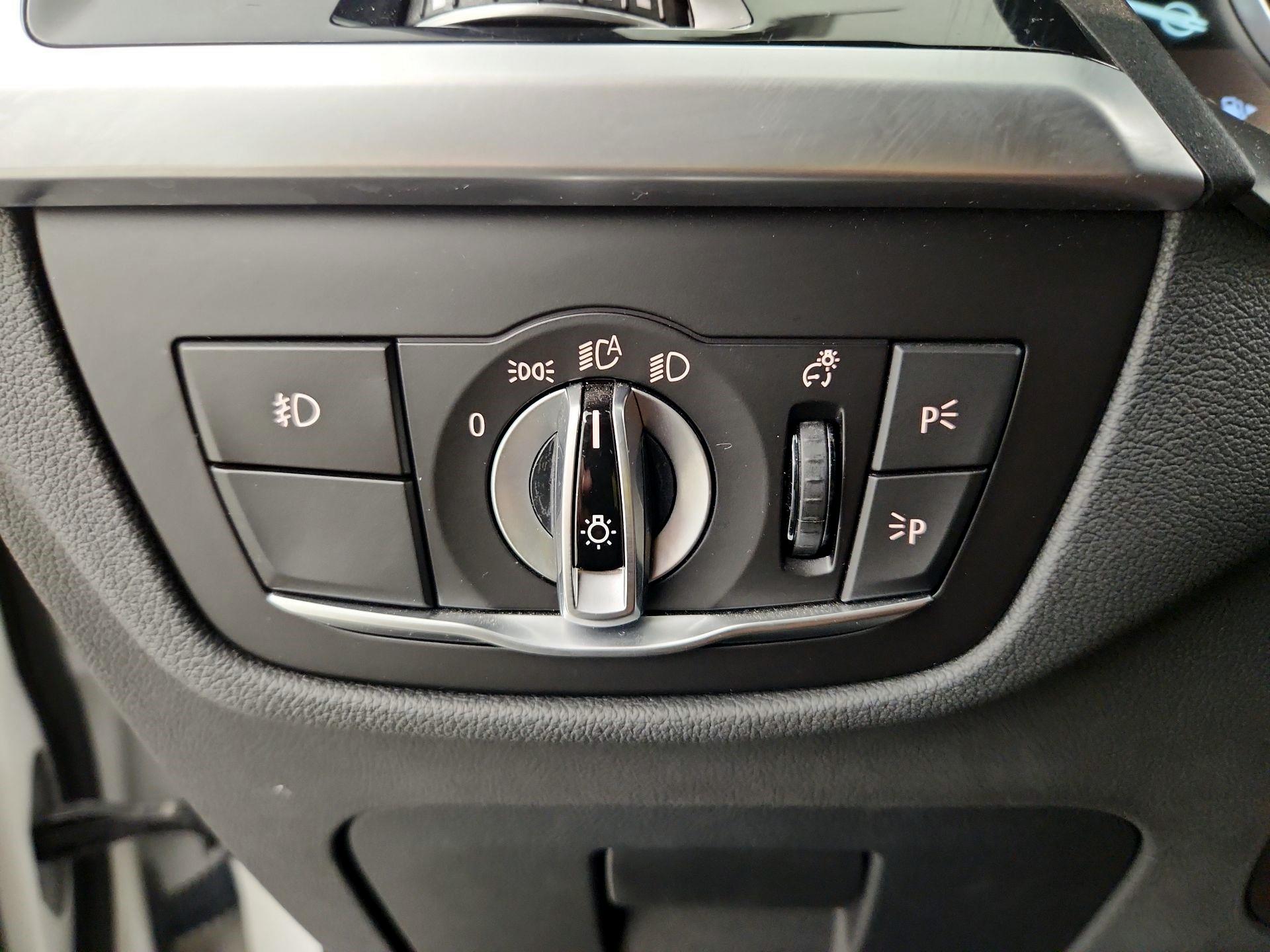 Thumbnail: 2018 BMW X3 - 13