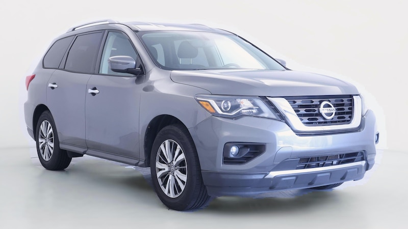 2019 Nissan Pathfinder SV Hero Image