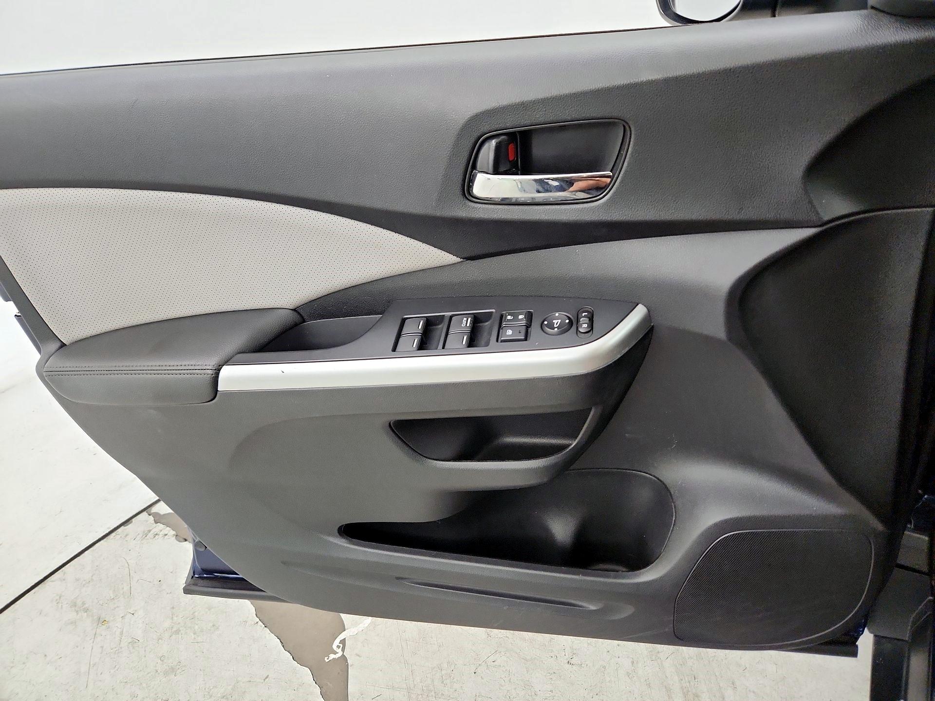 Thumbnail: 2016 Honda CR-V - 12