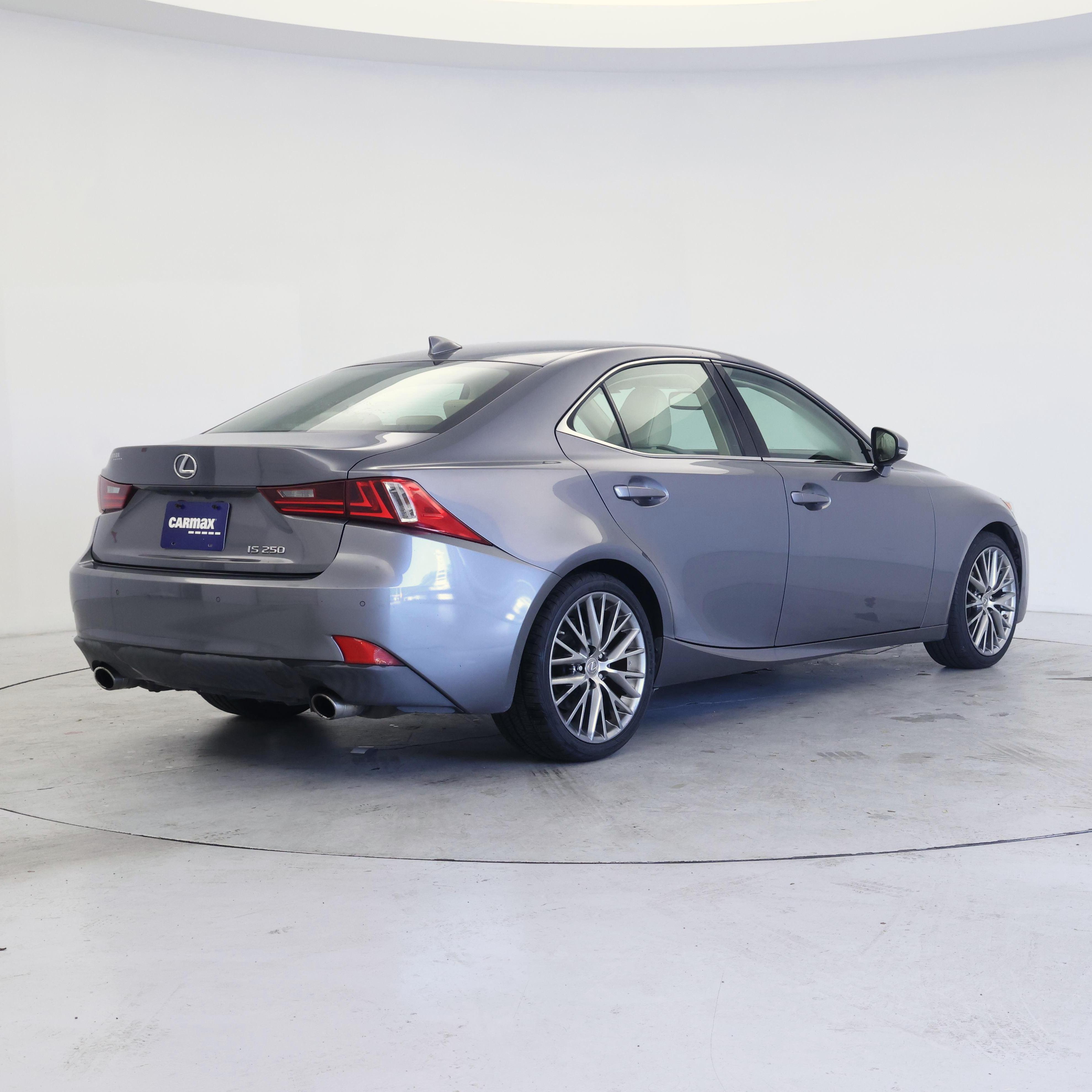 Thumbnail: 2015 Lexus IS - 8