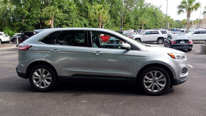 2022 Ford Edge Titanium 4