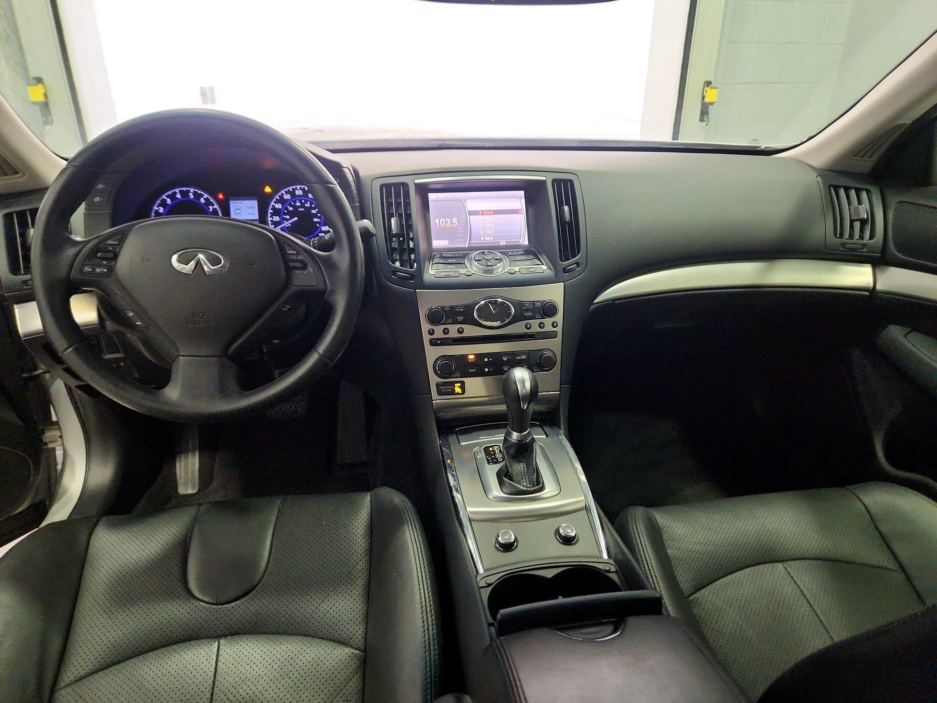 Thumbnail: 2013 INFINITI G37 - 9