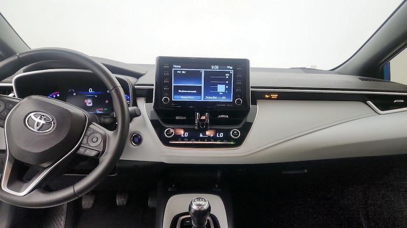 2022 Toyota Corolla XSE 9