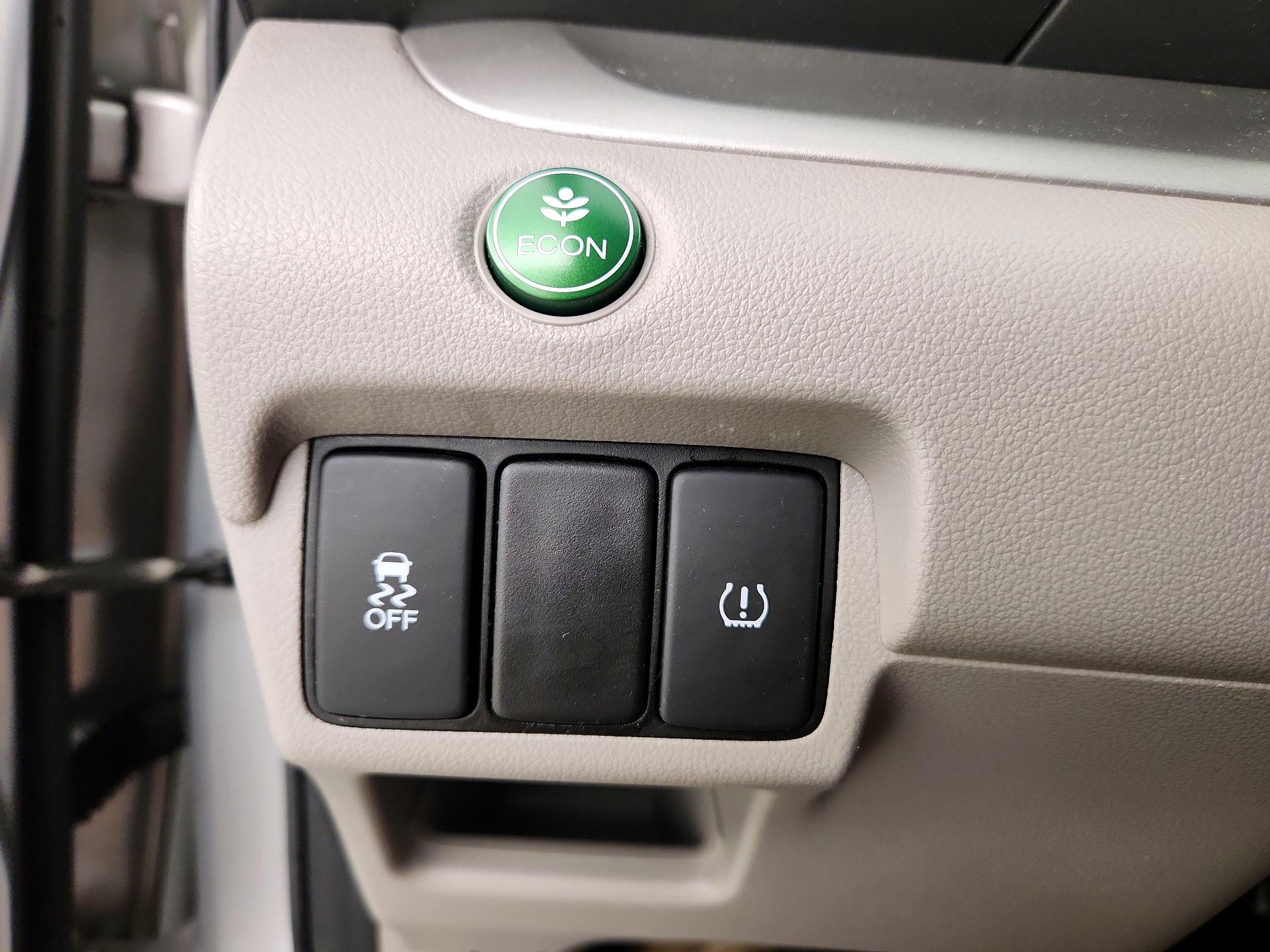 Thumbnail: 2014 Honda CR-V - 13